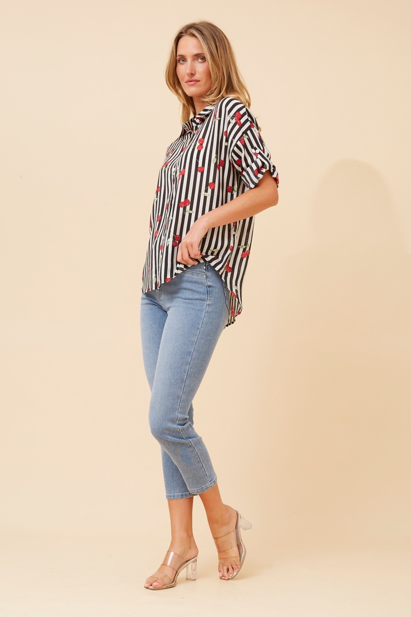LAKEISHA CHERRY PRINT TOP (Black And White)