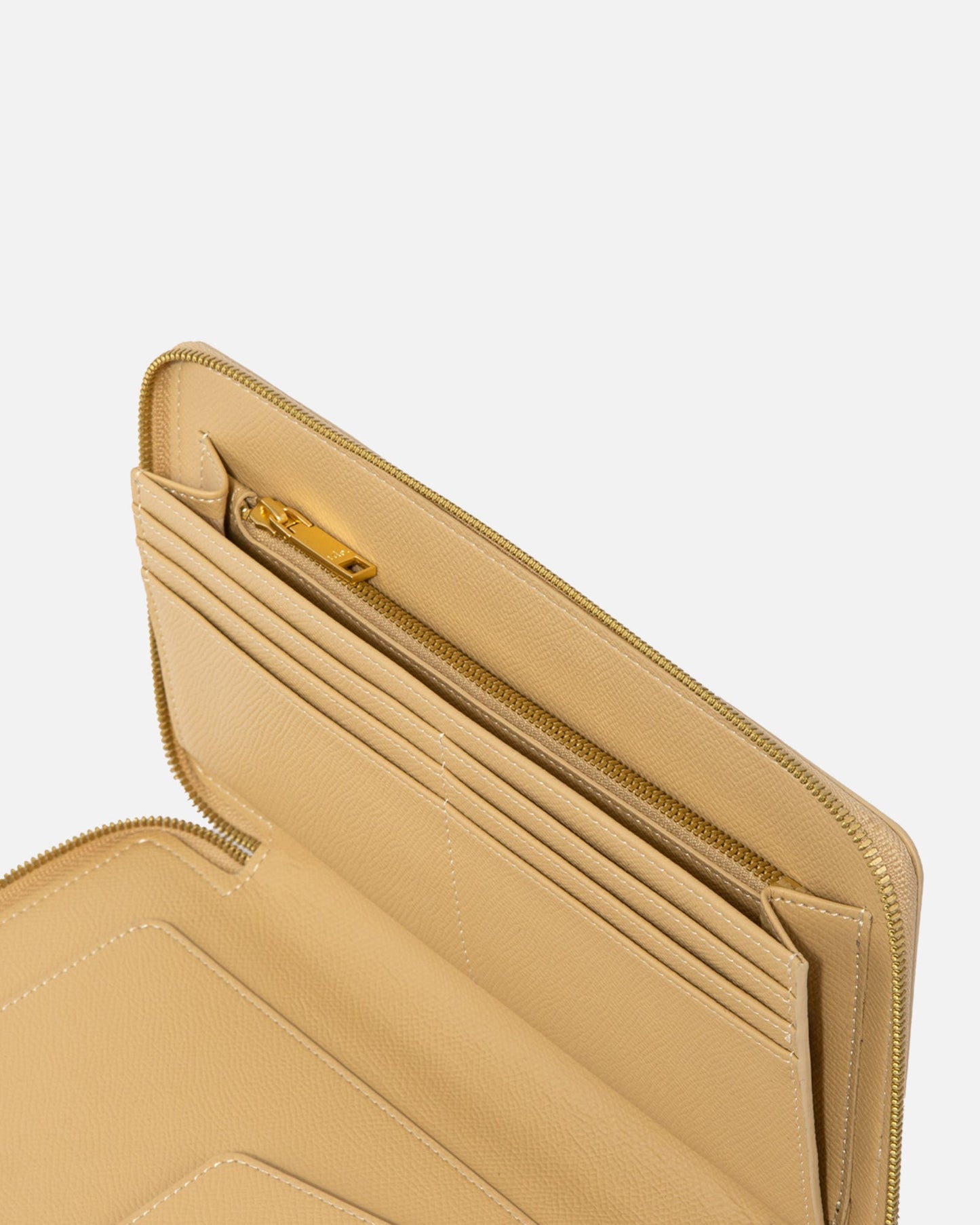 The Daily Edited Essentials Zip Travel Wallet (Sand)