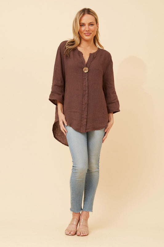 Image of a model wearing Tops. Product name - PALERMO LINEN TOP in Fango colour by brand - BOTTEGA MODA