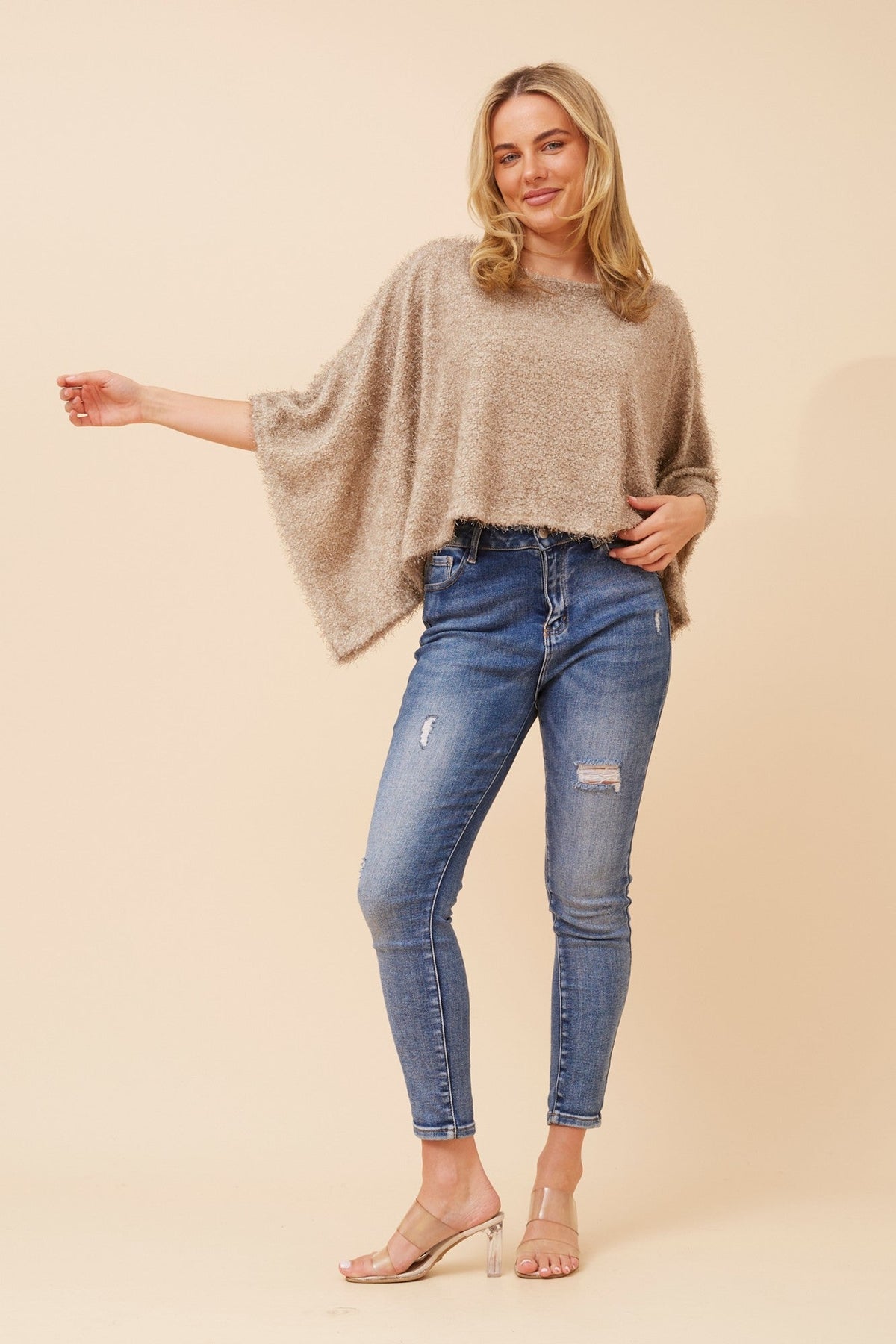 RUSHANA EYELASH YARN TOP (Blush)