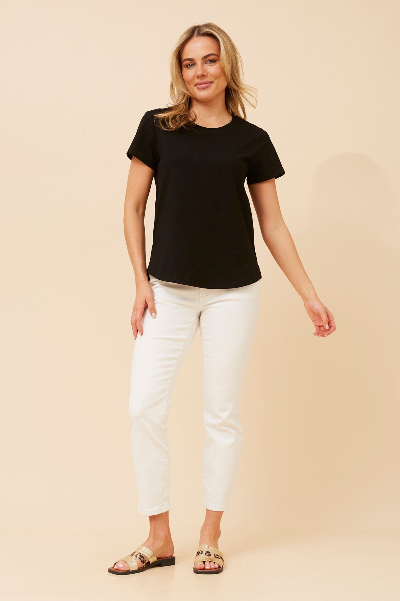 BUNTY SOLID T-SHIRT (Black)