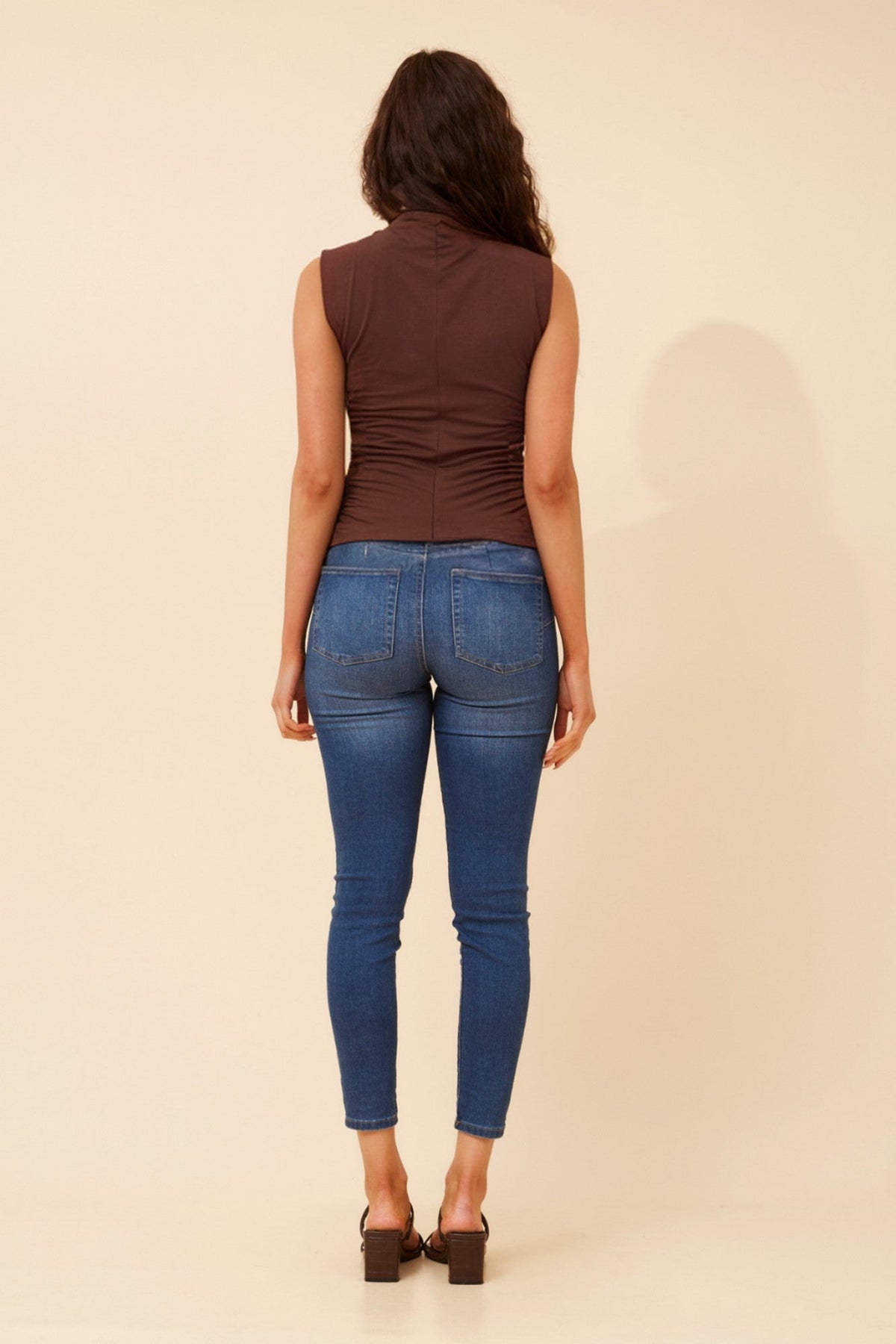 Caroline Morgan Australia KALA SOLID TOP (Chocolate)