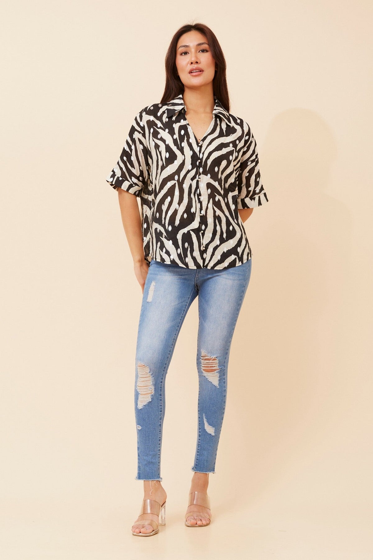 ZENAIDA ANIMAL PRINT SHIRT (Black)