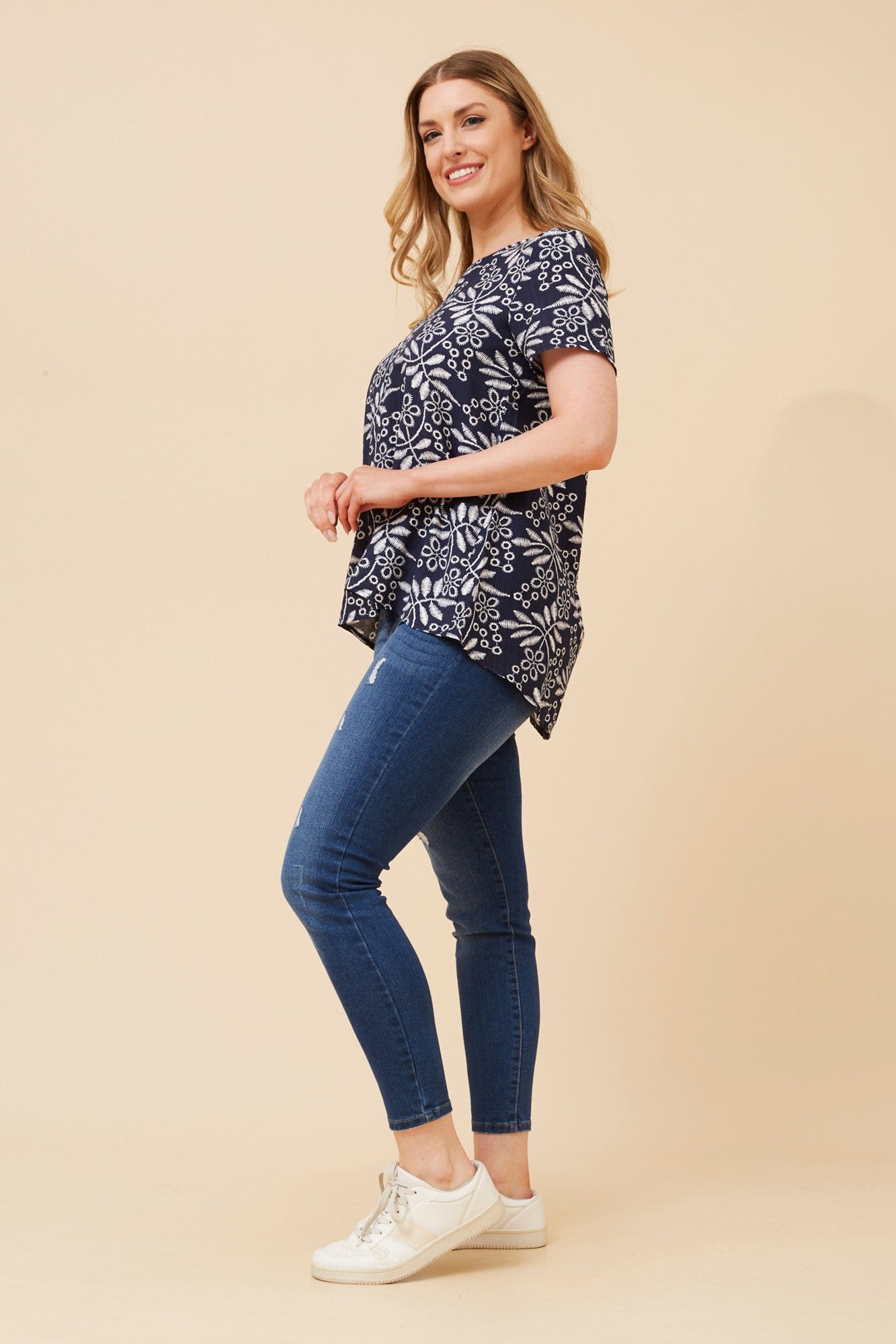 MALISSA ABSTRACT PRINT TOP (Navy)