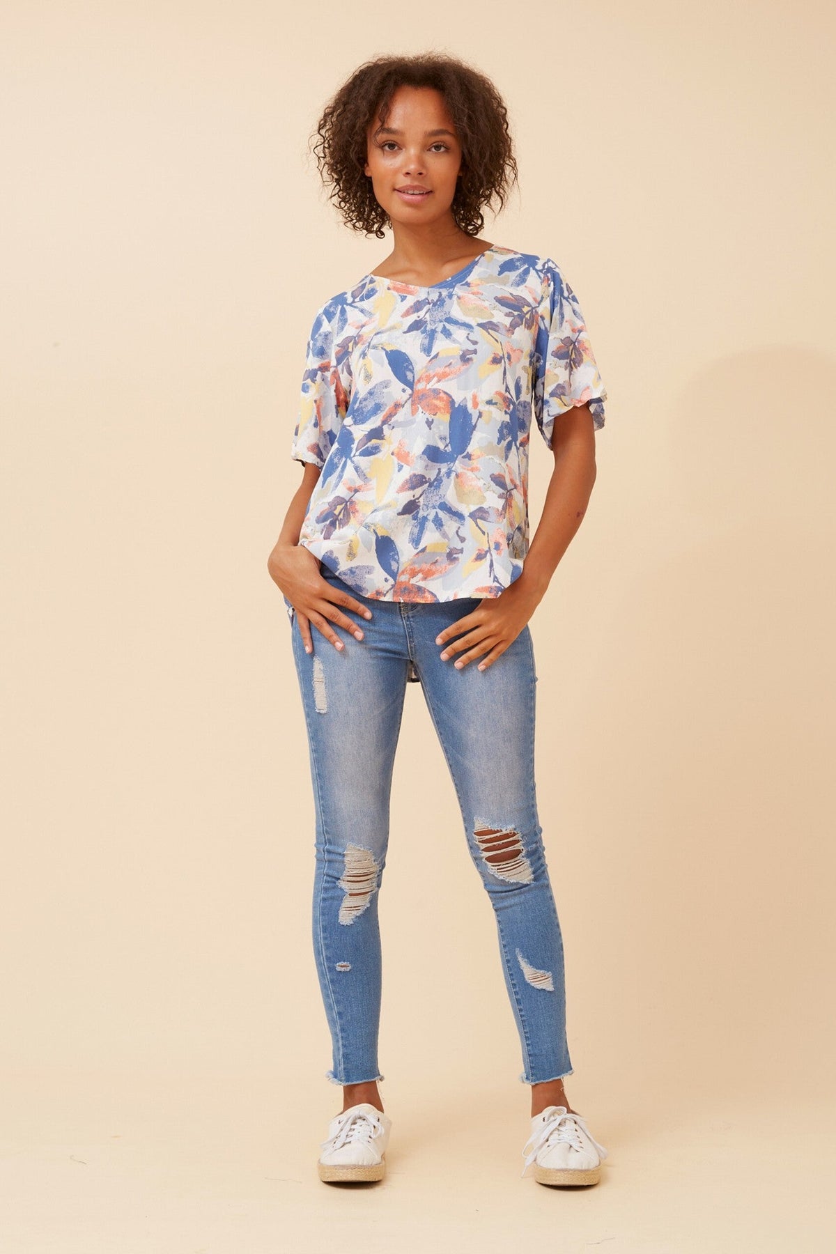 SONIA LEAF PRINT TOP (Multi Blue)