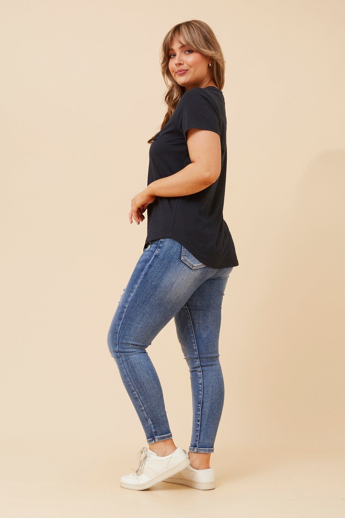 JODELLE CESTLAVIE PATTERN TEE (Lemon Drop)