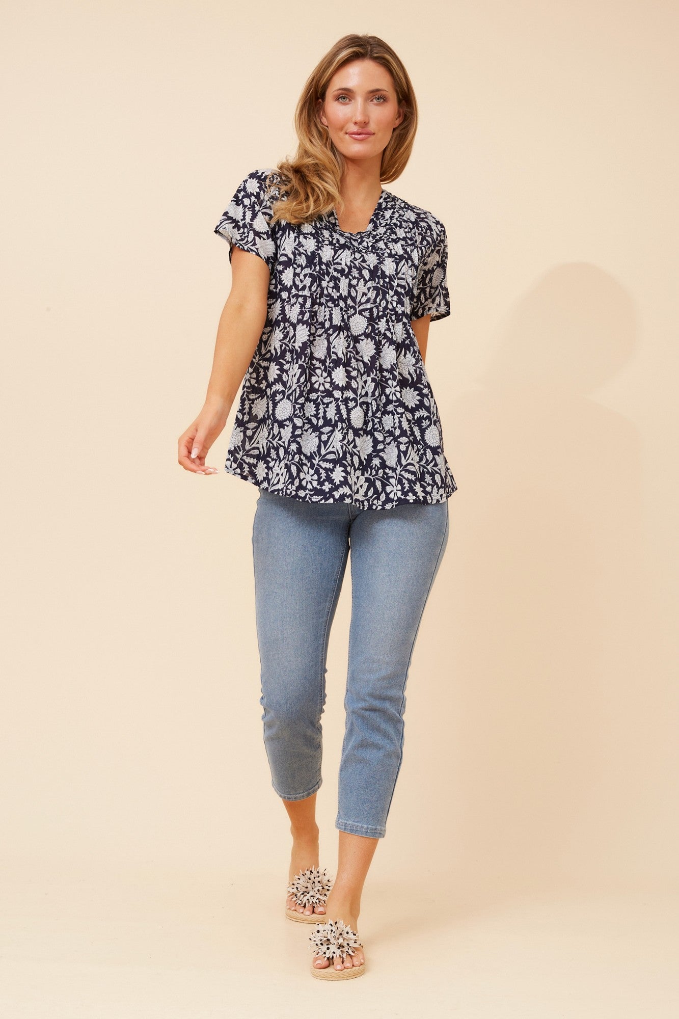 GIORGIANA FLORAL TOP (Navy/White)