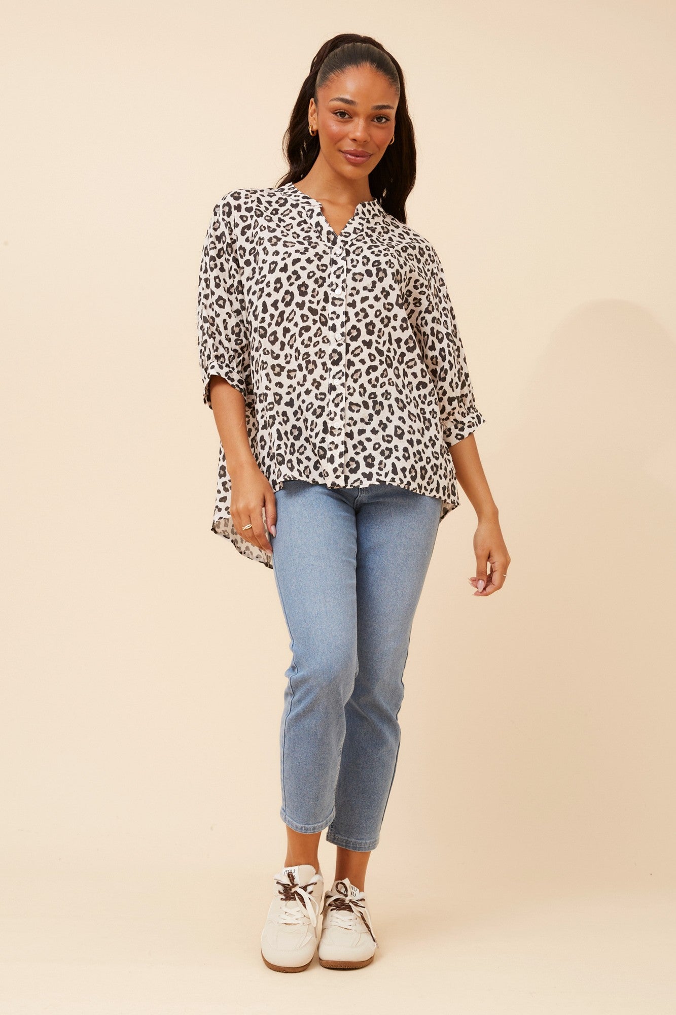 BELINA ANIMAL PRINT SHIRT (Nougat)