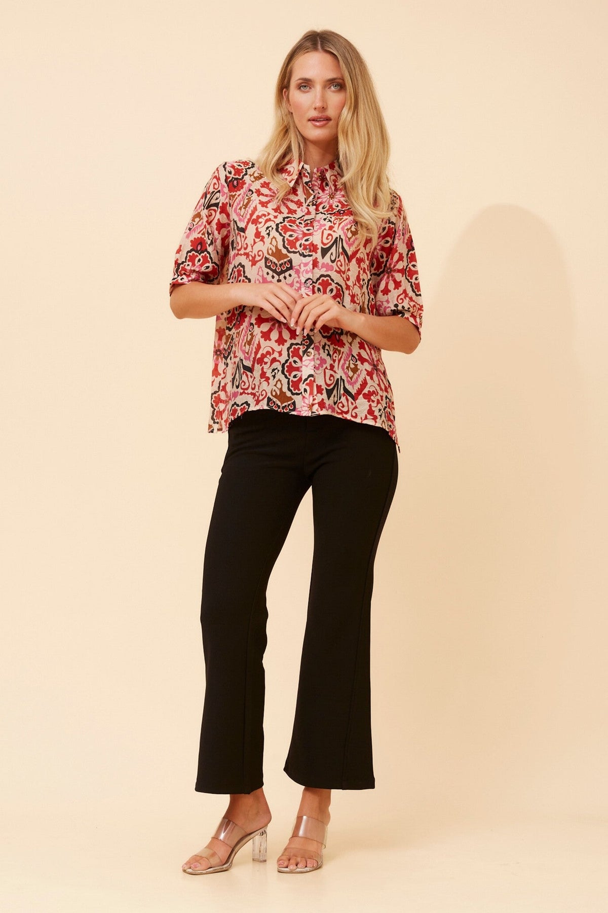 LILIAS ABSTRACT PRINT BLOUSE (Multi Red)