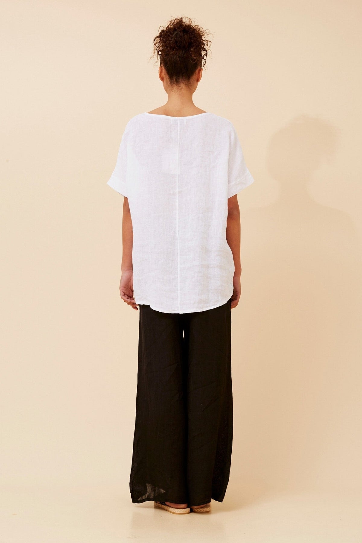 VIVALDA SOLID LINEN TOP (White)