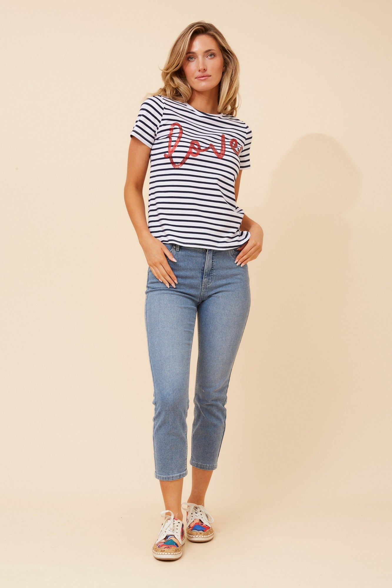 BENNETT STRIPE PRINT T-SHIRT (White/Red)