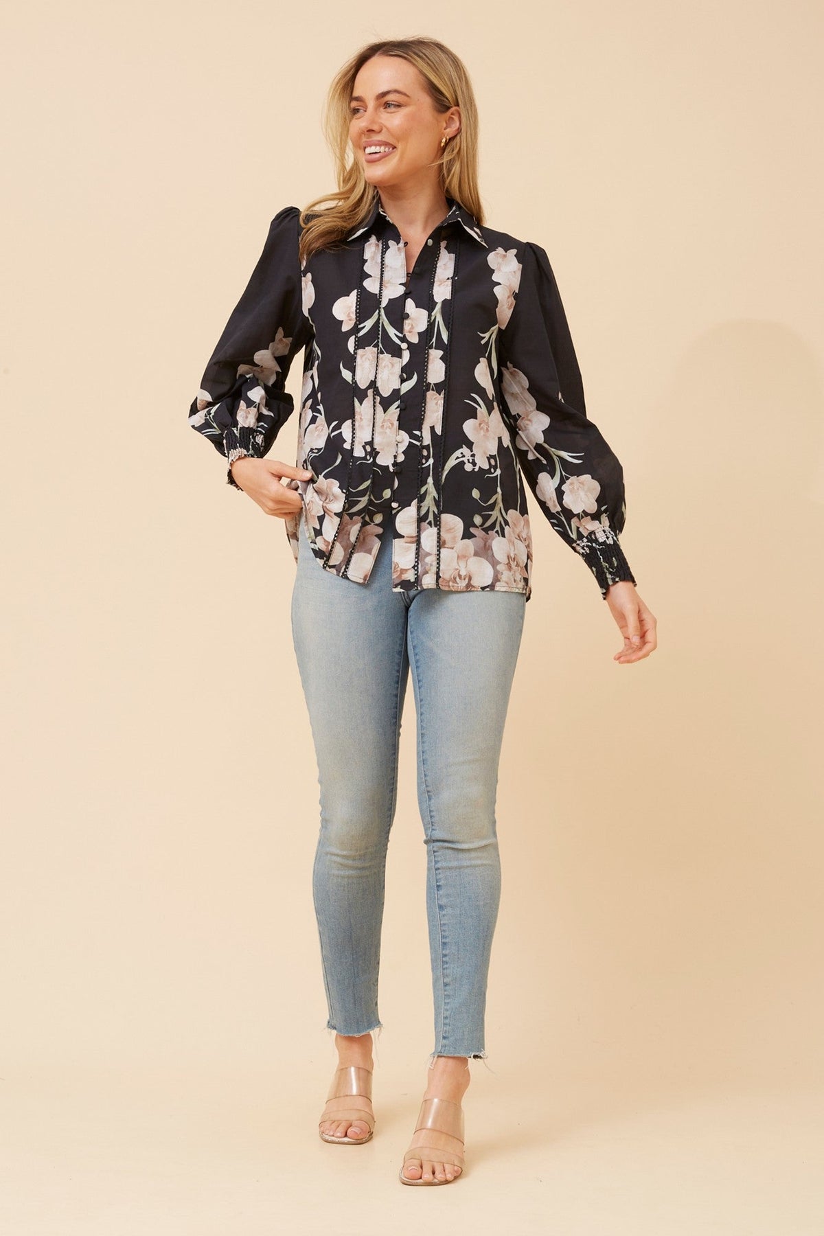 ELKE FLORAL SHIRT (Multi Black)