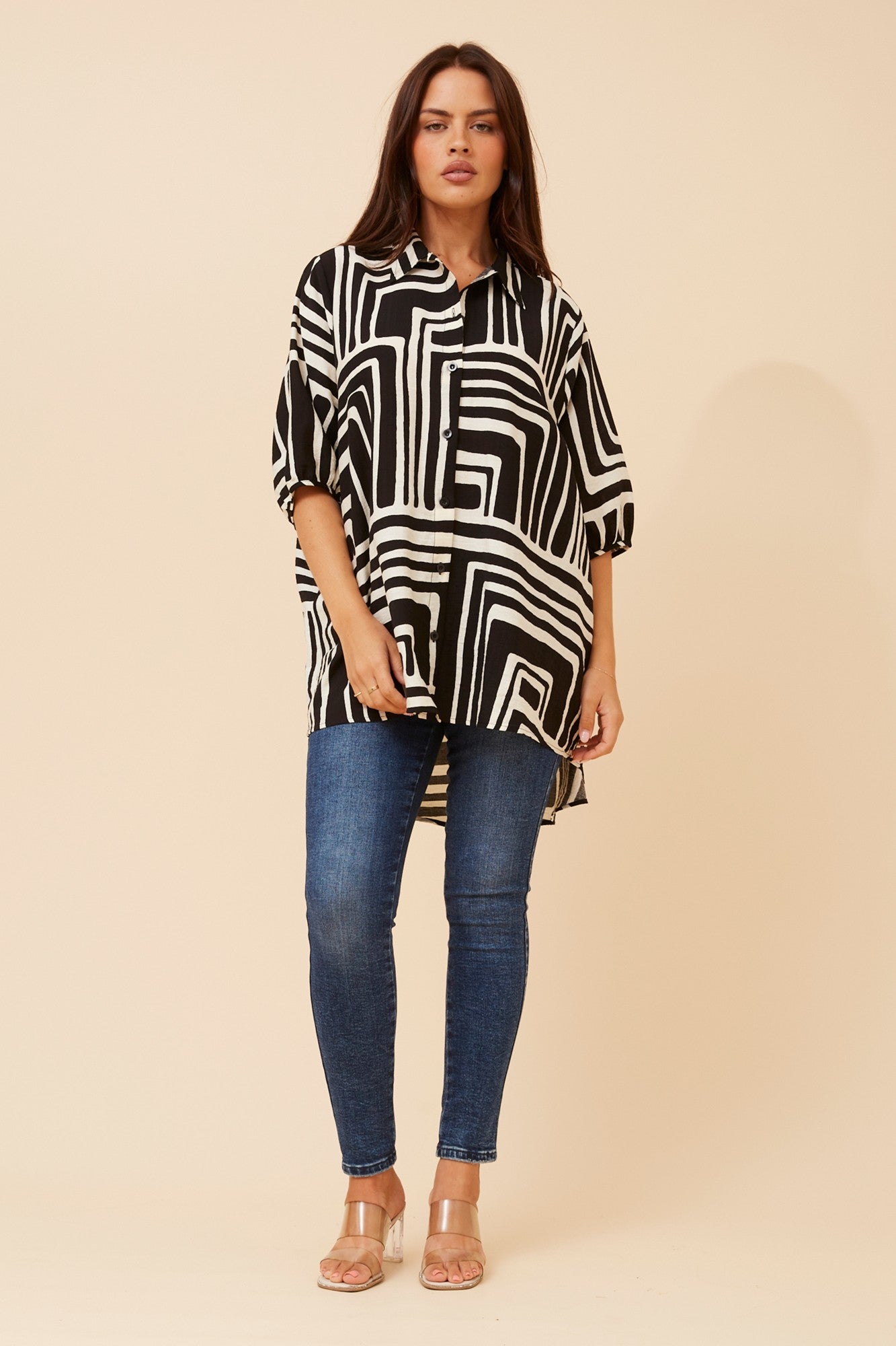 GEMELLE ABSTRACT PRINT SHIRT (Black)