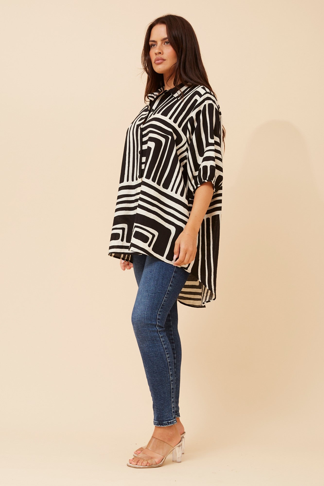 GEMELLE ABSTRACT PRINT SHIRT (Black)