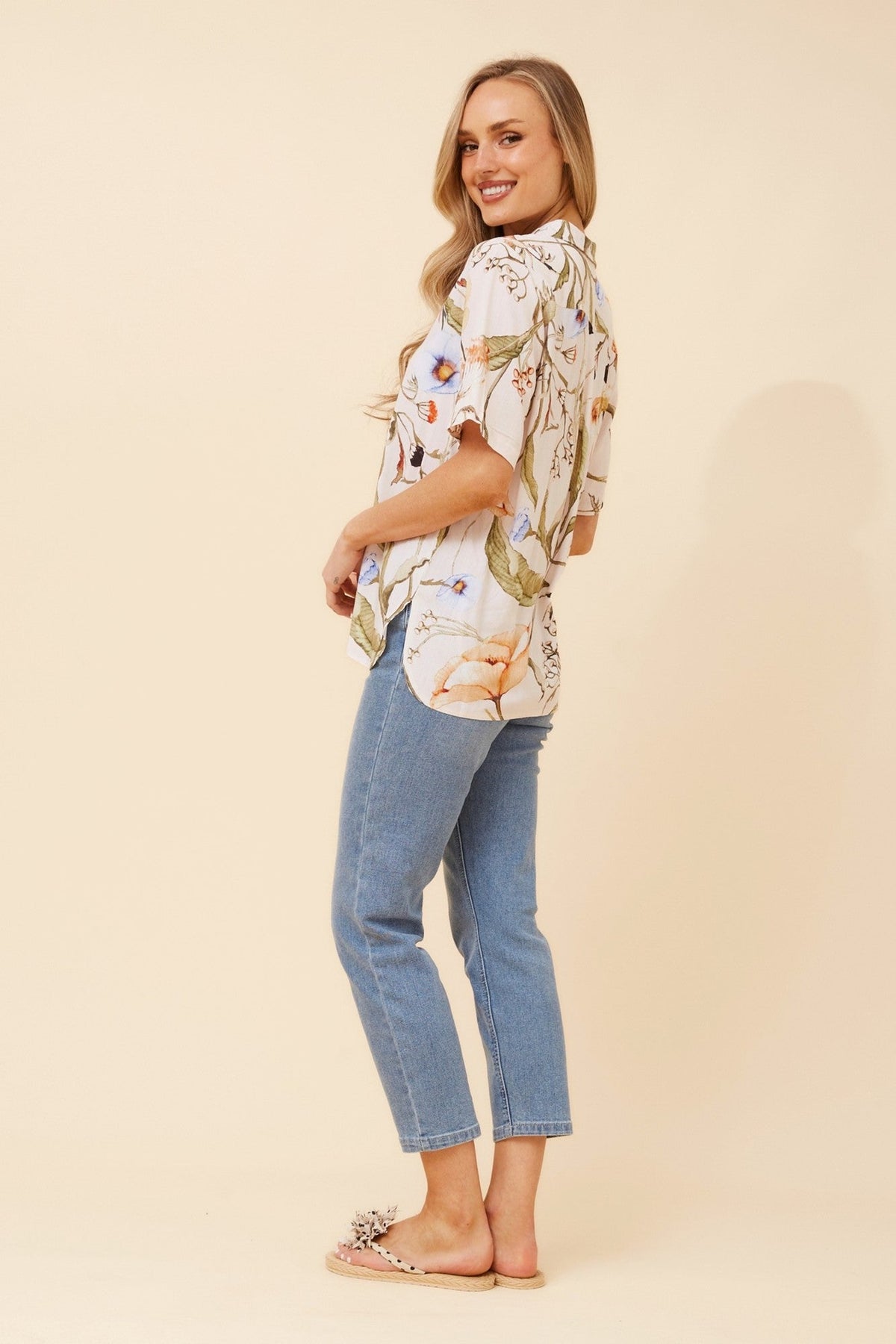 NURA FLORAL LINEN BLEND SHIRT (Porcelain)