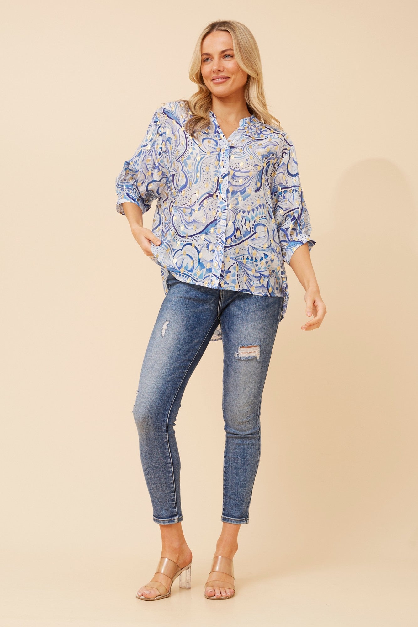 BELINA ABSTRACT PRINT SHIRT (Skylight)