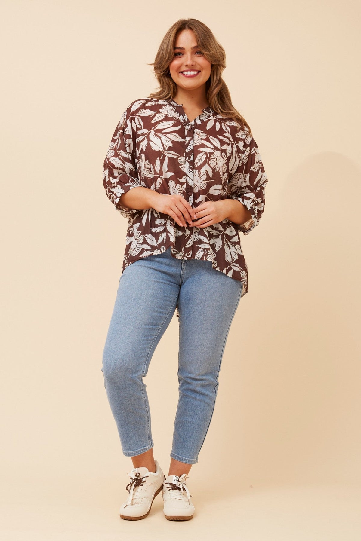 BELINA LEAF PRINT SHIRT (Chocolate)