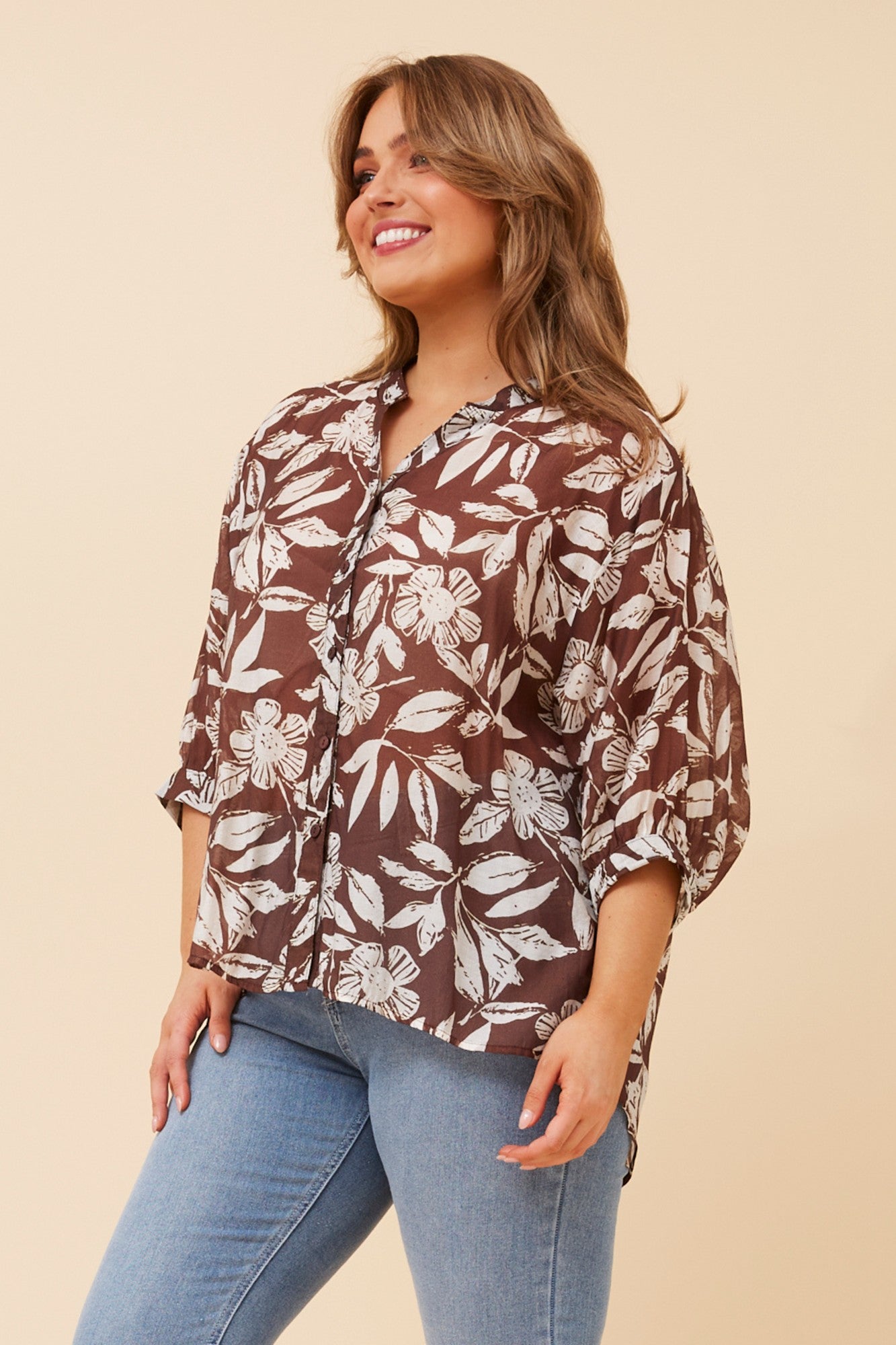 BELINA LEAF PRINT SHIRT (Chocolate)