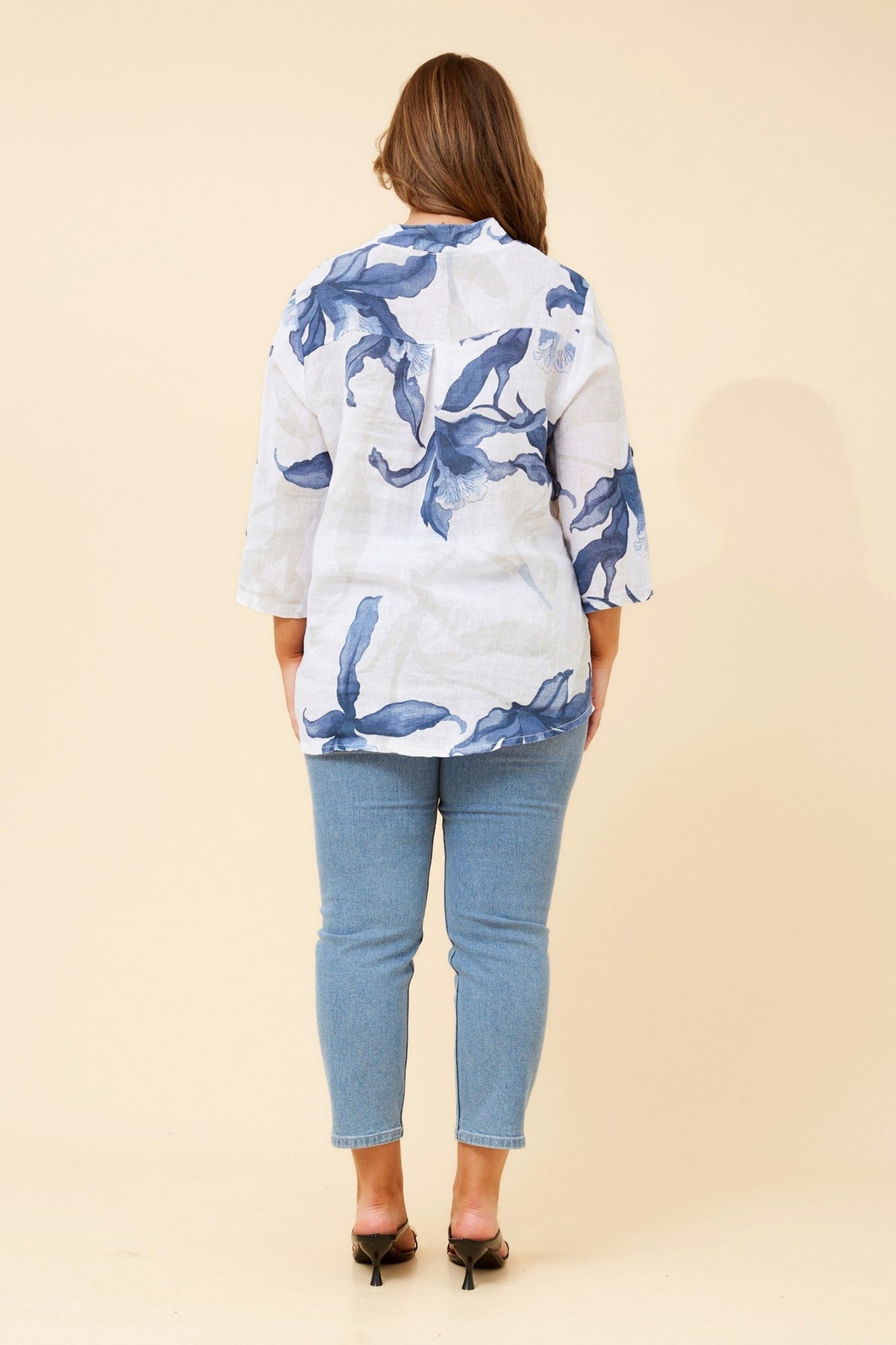 BOTTEGA MODA IVALDA LEAF PRINT LINEN TOP (White)