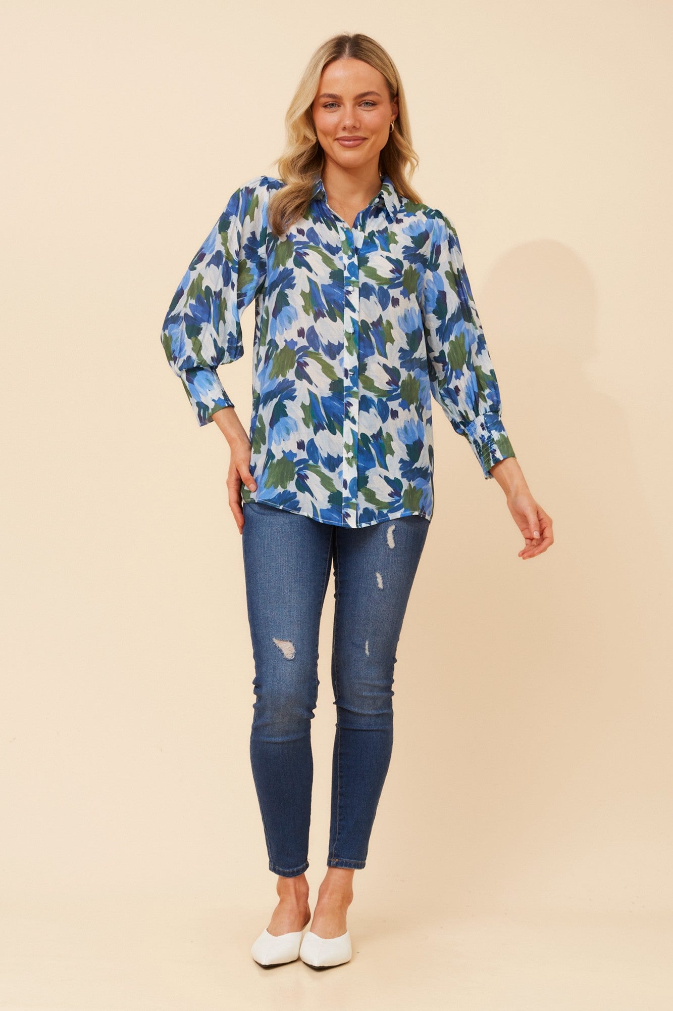 ISHLA ABSTRACT PRINT SHIRT (Blue)