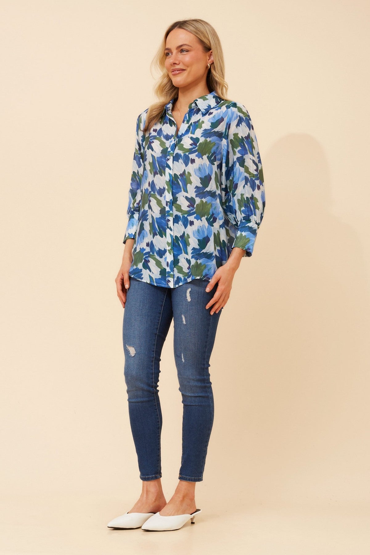 ISHLA ABSTRACT PRINT SHIRT (Blue)
