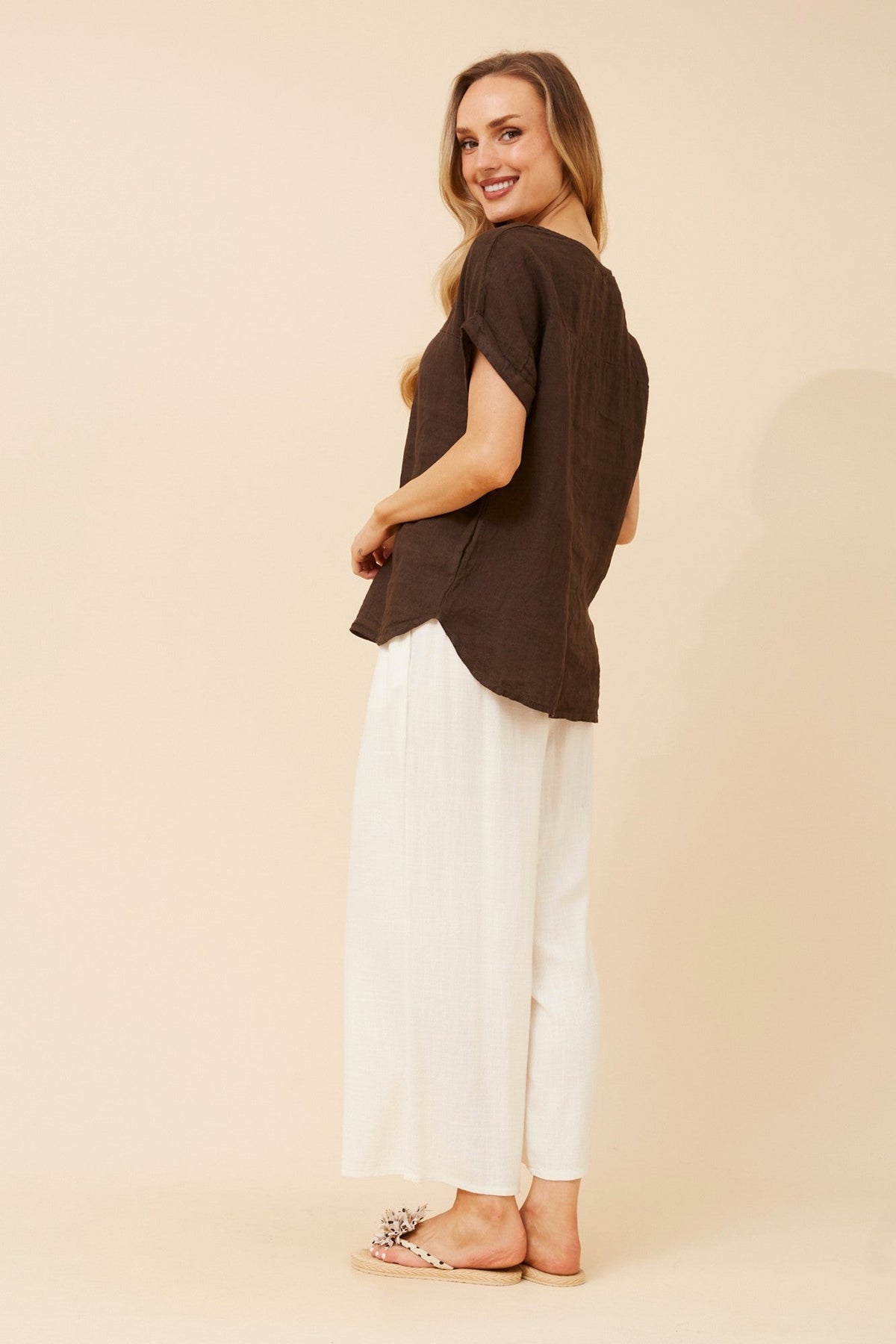 LEORA SOLID LINEN TOP (Chocolate)