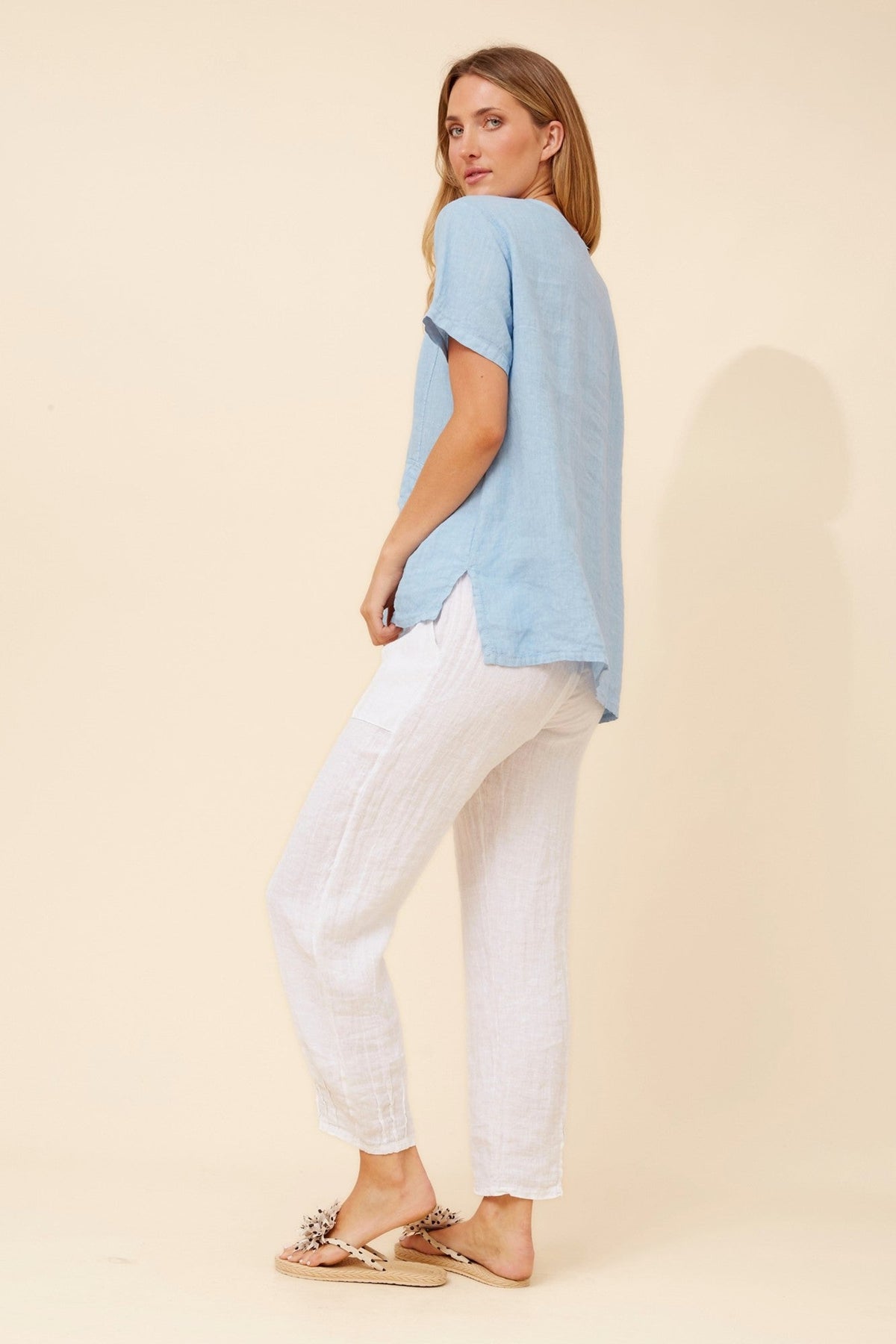 BOTTEGA MODA ONA SOLID LINEN TOP (Blue Jean)