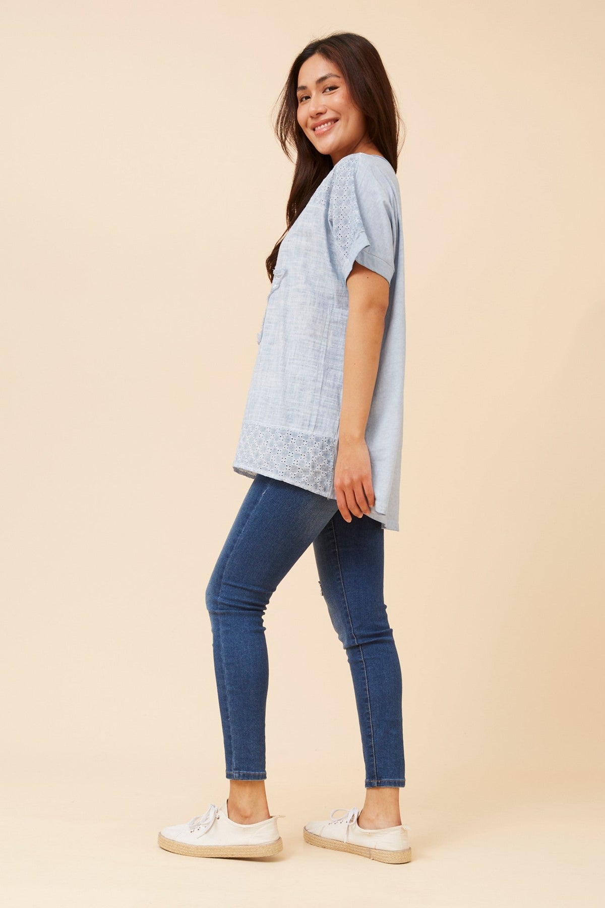 DRAI SEQUIN STAR TOP (Light Blue)