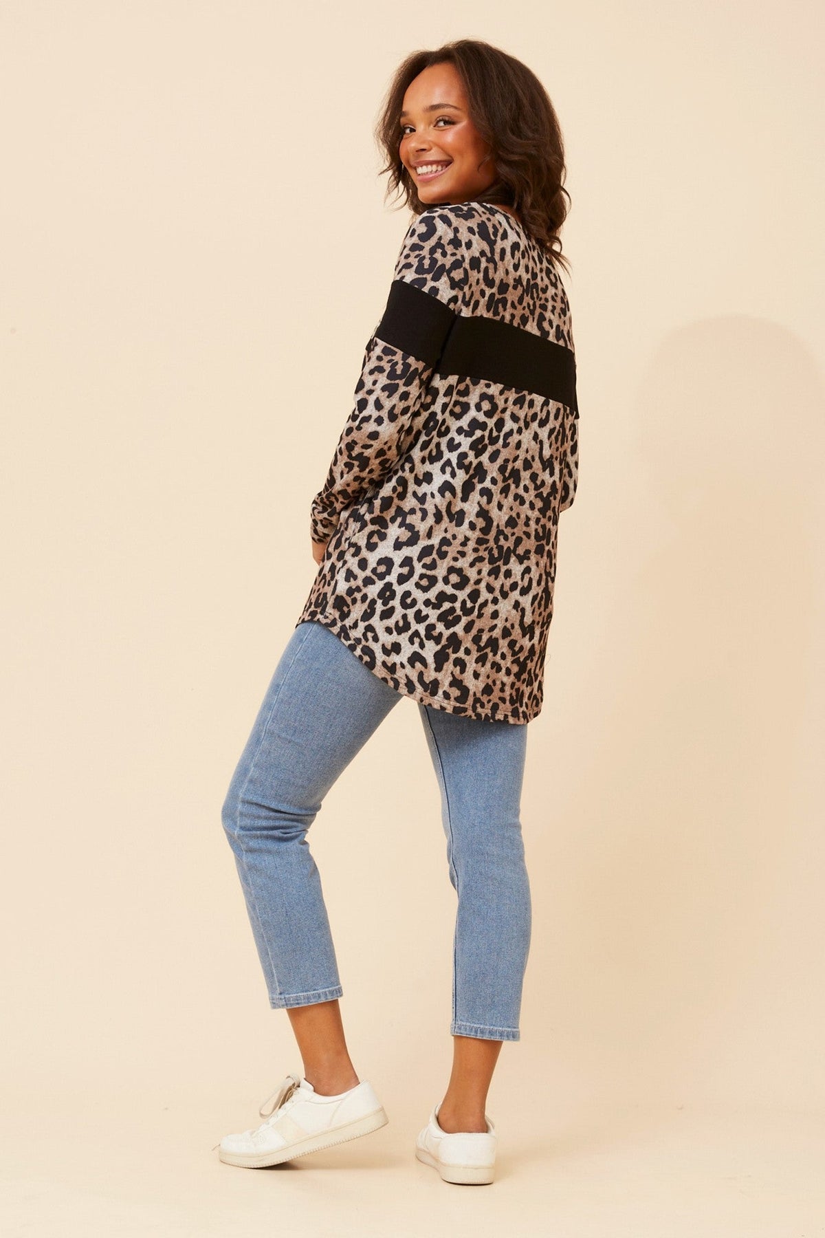 BEC ANIMAL PRINT TOP (Multi Beige)