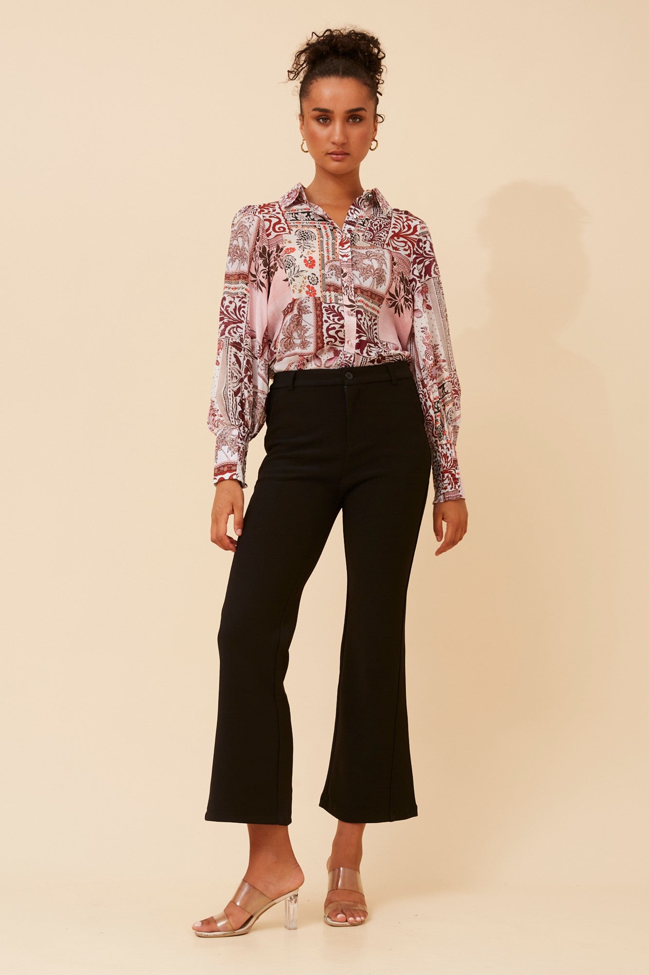 VELLE ABSTRACT PRINT SHIRT (Burgundy)