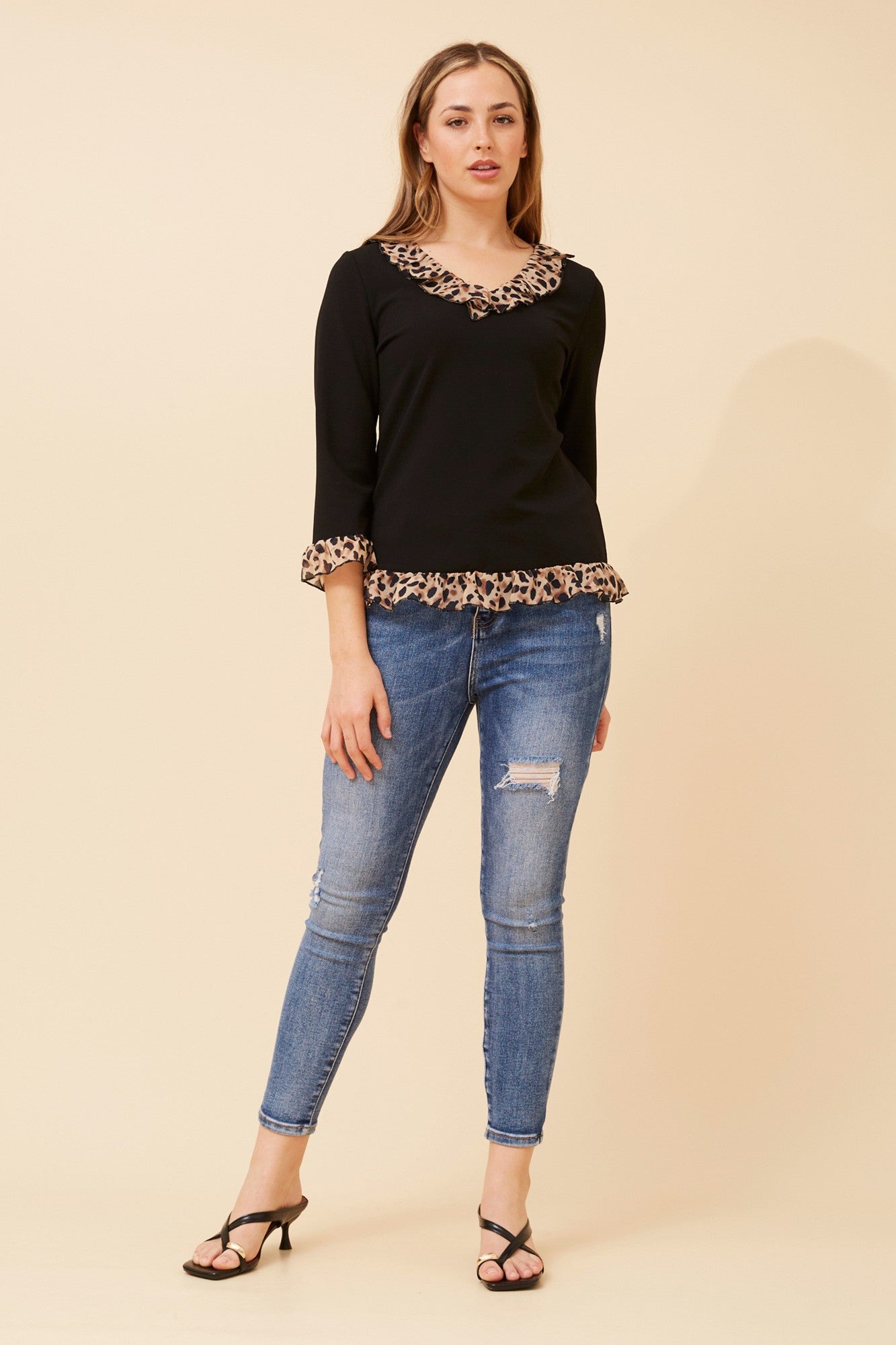 LUNETTA ANIMAL PRINT FRILL TOP (Black)