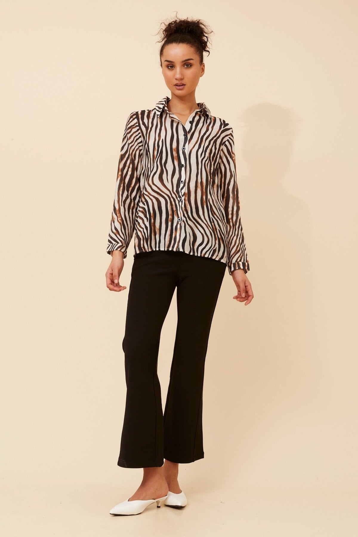 ORENDA ANIMAL PRINT SHIRT (Coffee)