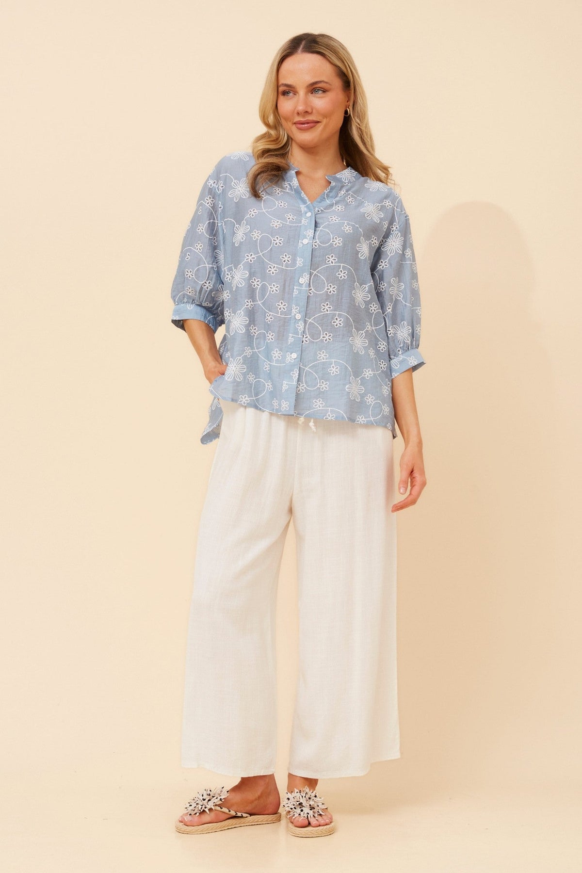 BELINA FLORAL SHIRT (Skylight)