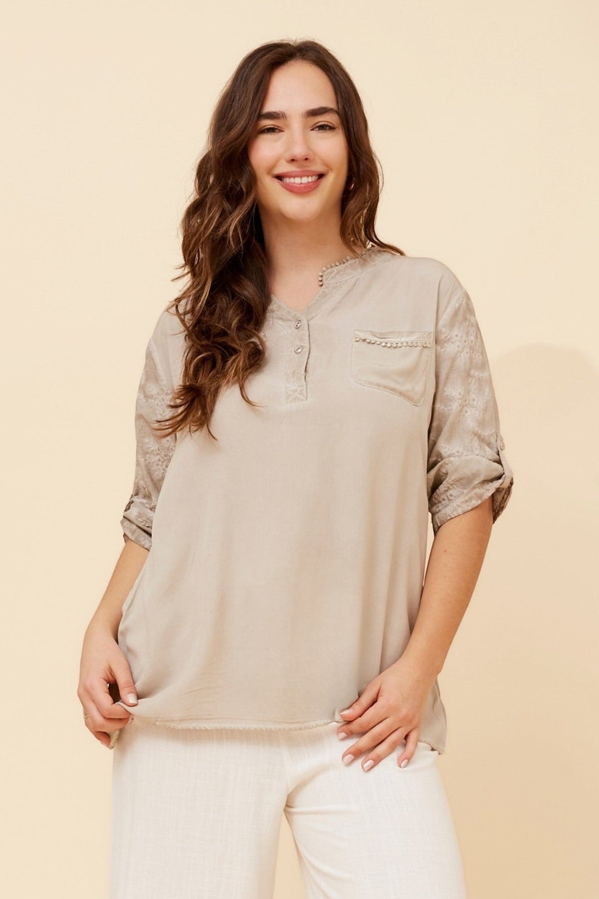 BOTTEGA MODA KAYLA EMBROIDERED TOP (Beige)