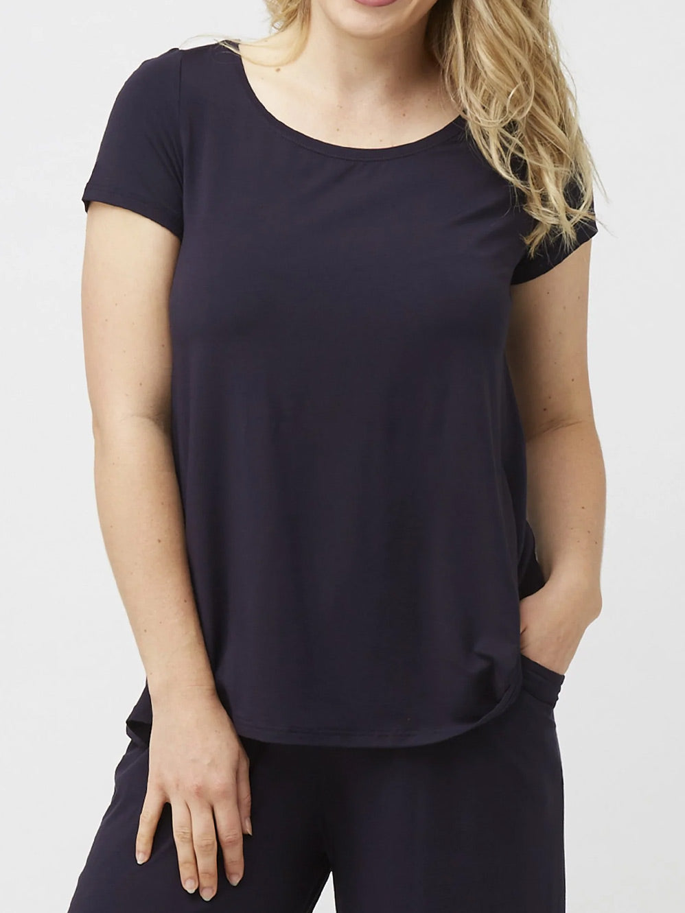 TANI SWING TEE (Black)