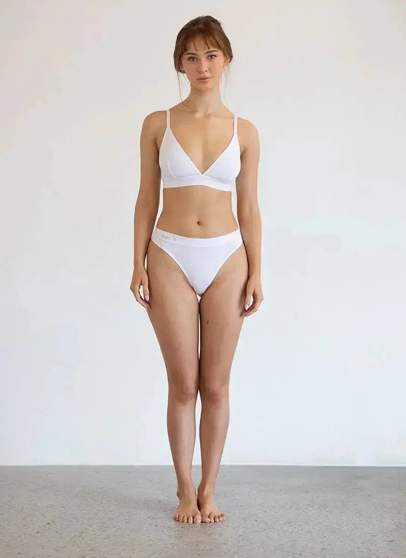 CHEEKY G STRING - WHITE