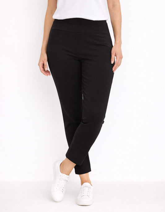 Image of a model wearing Pants. Productname: The 24/7 Bengaline Crop Pant - in Black colour by brand - Tirelli