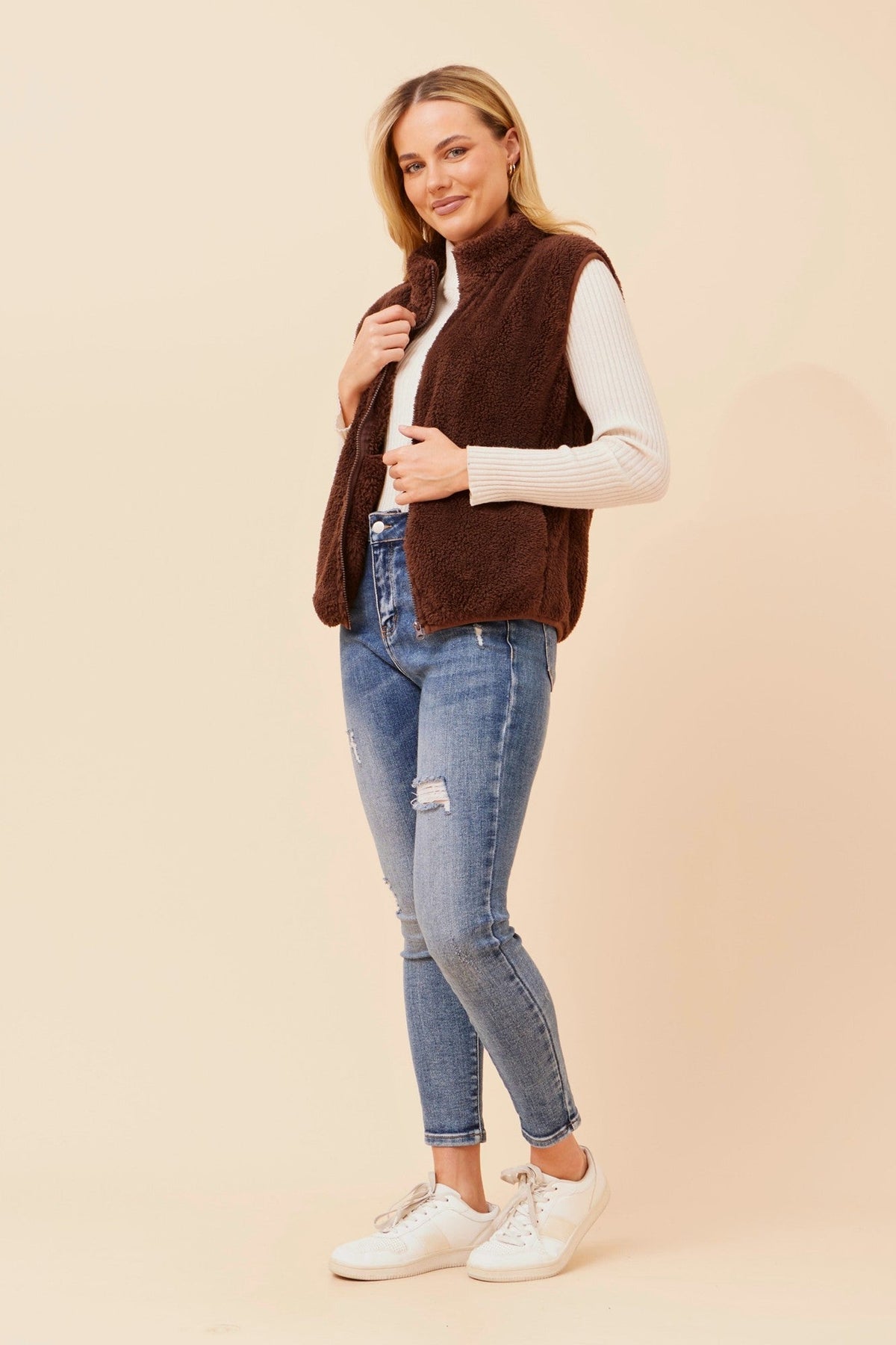 Caroline Morgan Australia ZABRINA FAUX FUR VEST (Chocolate)