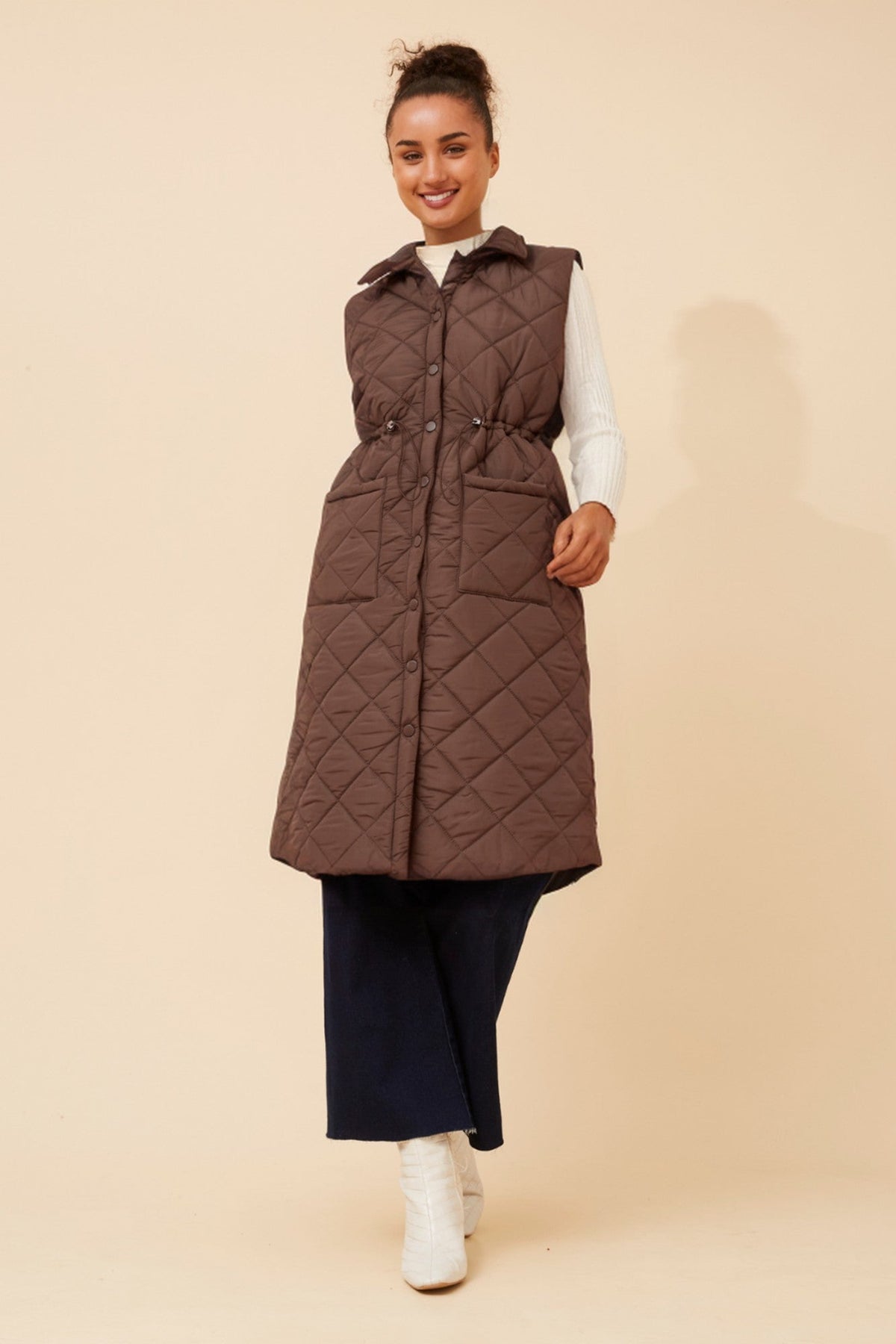 DEDE QUILTED VEST (Black)