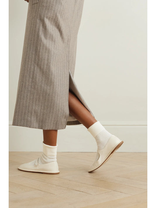 Image of Lingerie. Product name - Ribbed Cashmere-blend Socks in Cream colour by brand - Johnstons of Elgin