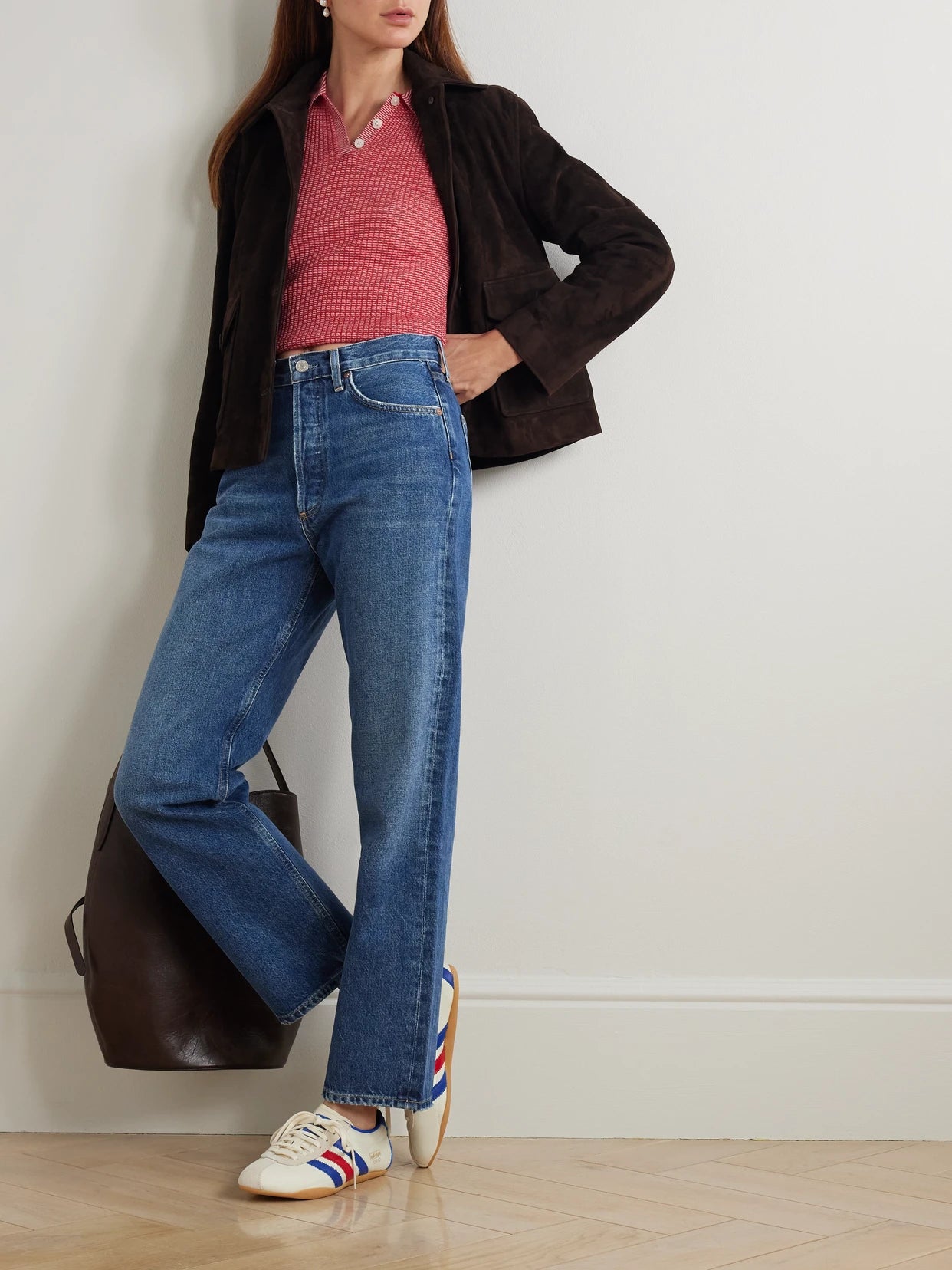 Image of Jeans. Product name - '90s Mid-rise Loose-fit Straight-leg Jeans in Mid denim colour by brand - AGOLDE