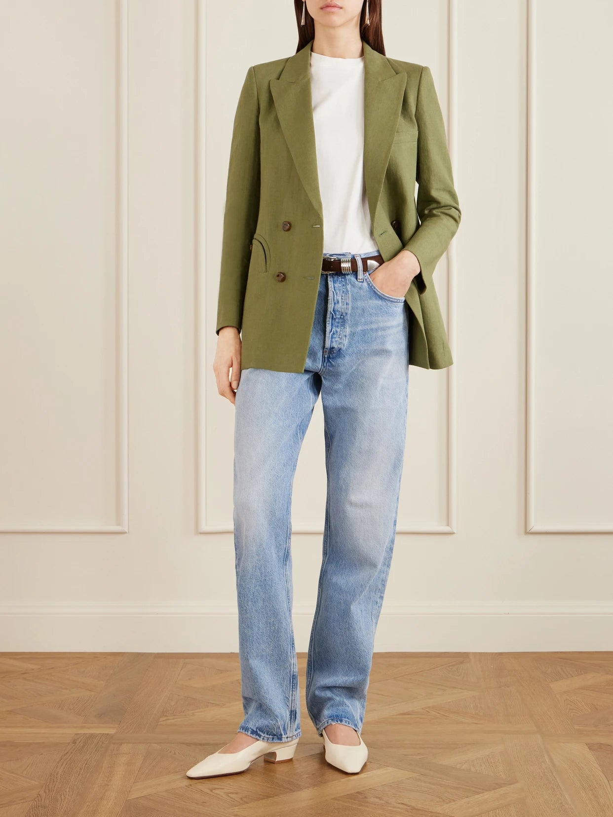 Image of Jeans. Product name - 90s In The 32" Inseam Mid-rise Straight-leg Jeans in Light denim colour by brand - AGOLDE