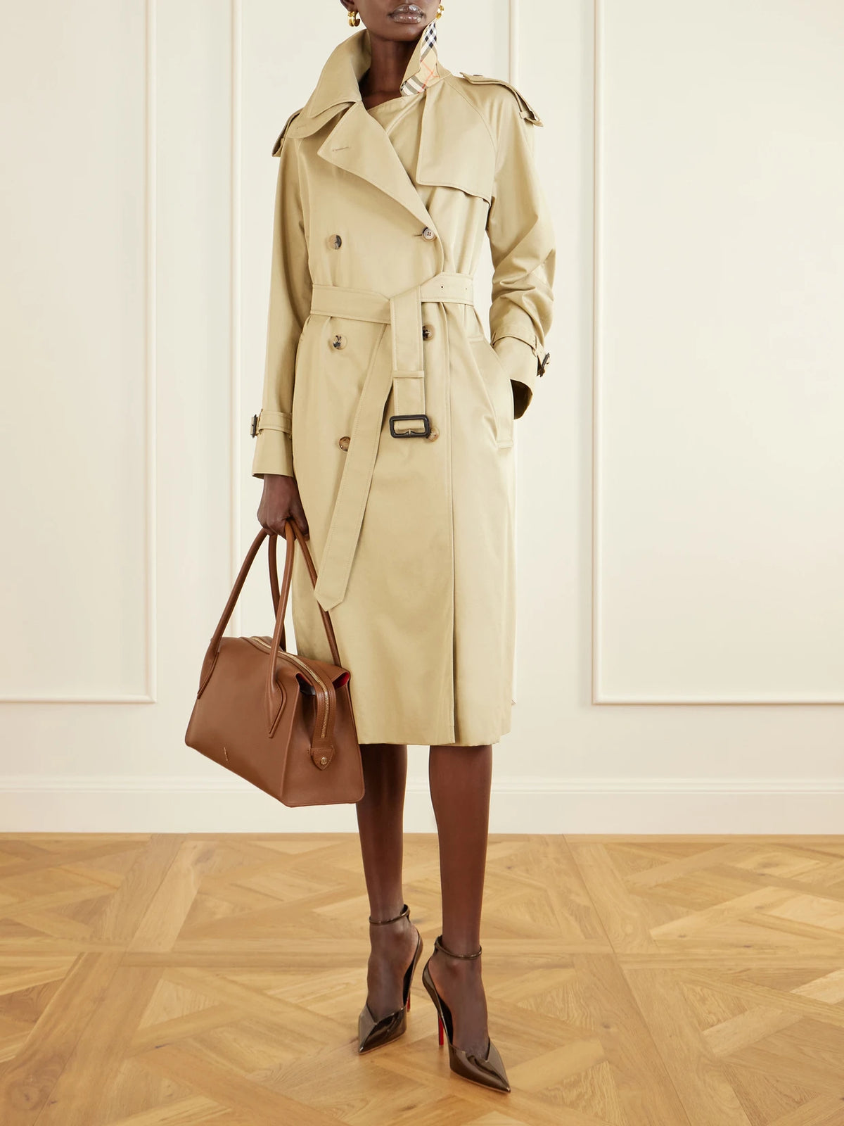 Image of Bags. Product name - Venus Medium Leather Shoulder Bag in Tan colour by brand - Christian Louboutin