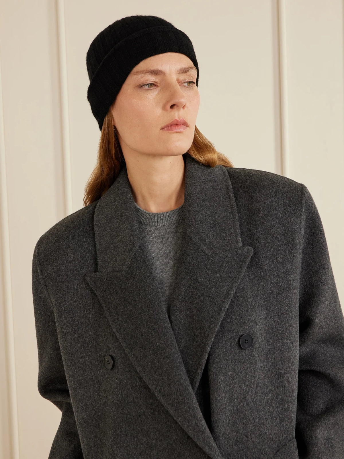 Image of Hats. Product name - Ribbed Cashmere Beanie in Black colour by brand - TOTEME