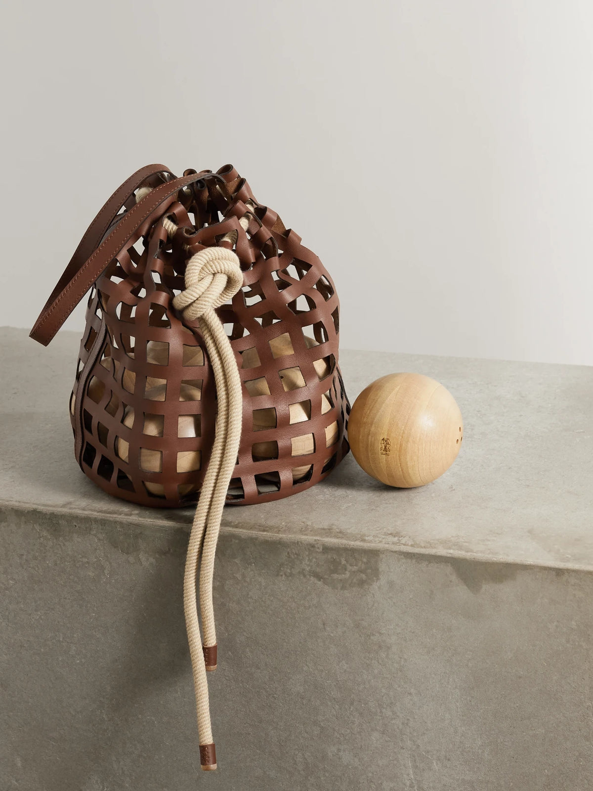 Walnut And Leather Bowls Set