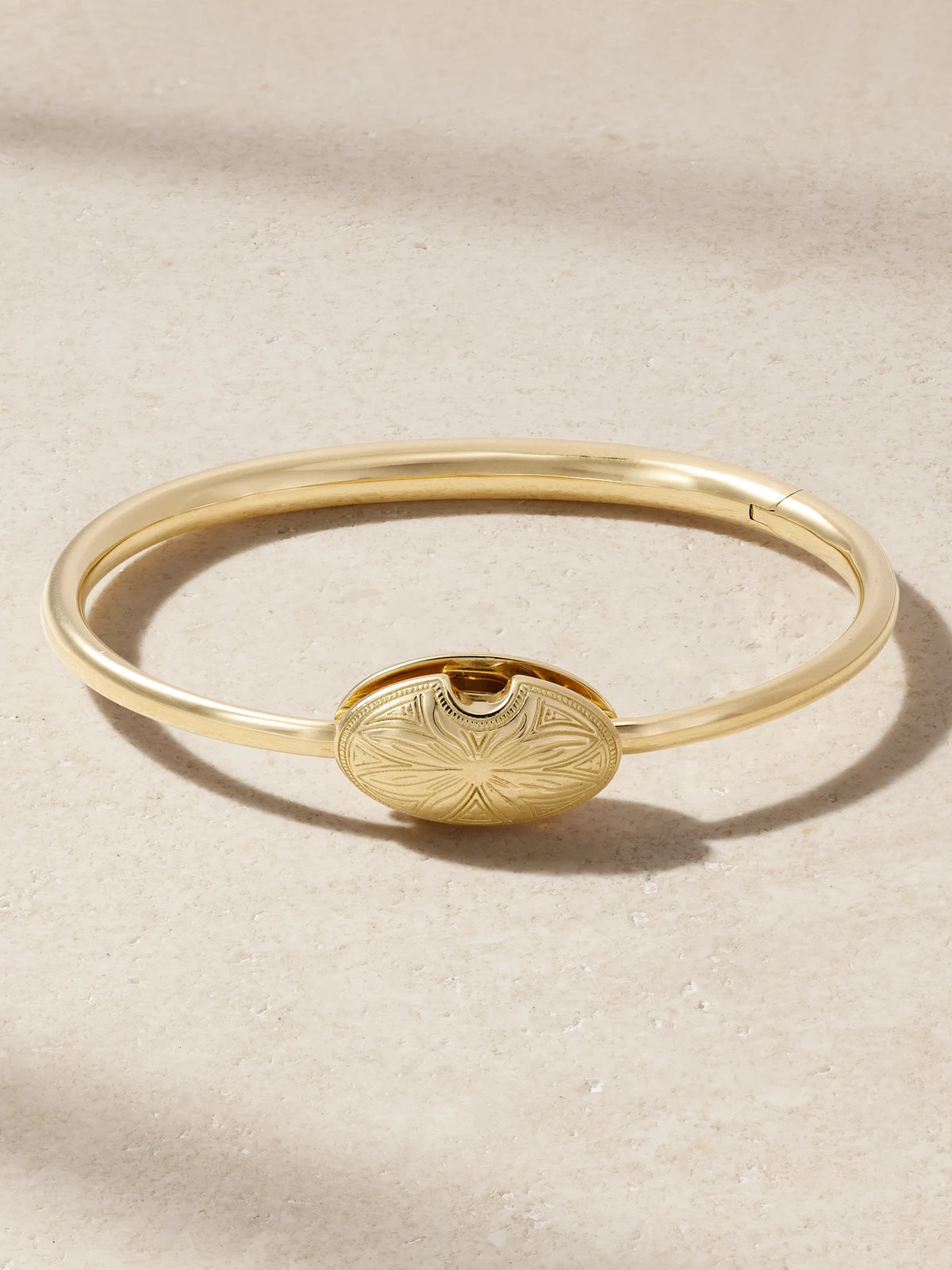 Oval Musgrave 18-karat Gold Bracelet