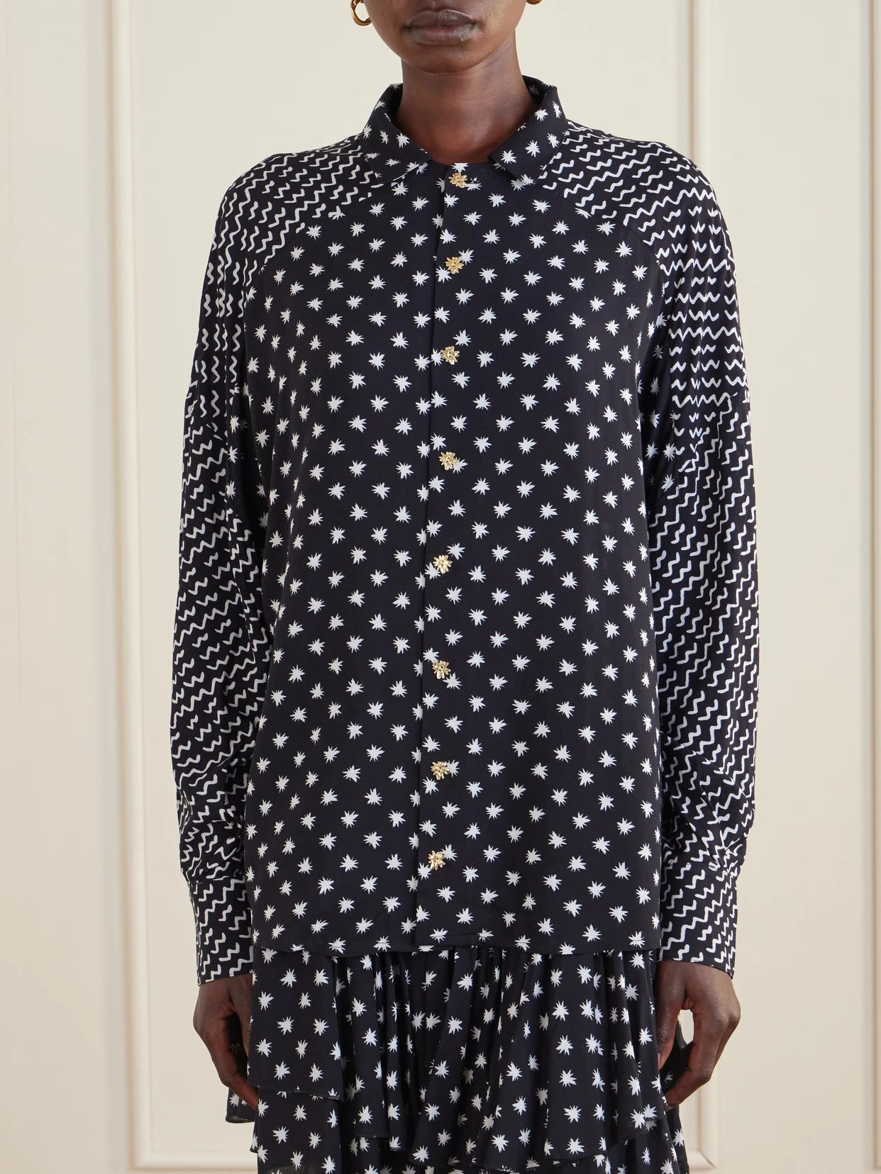Estrellitas Y Olas Printed Satin Shirt