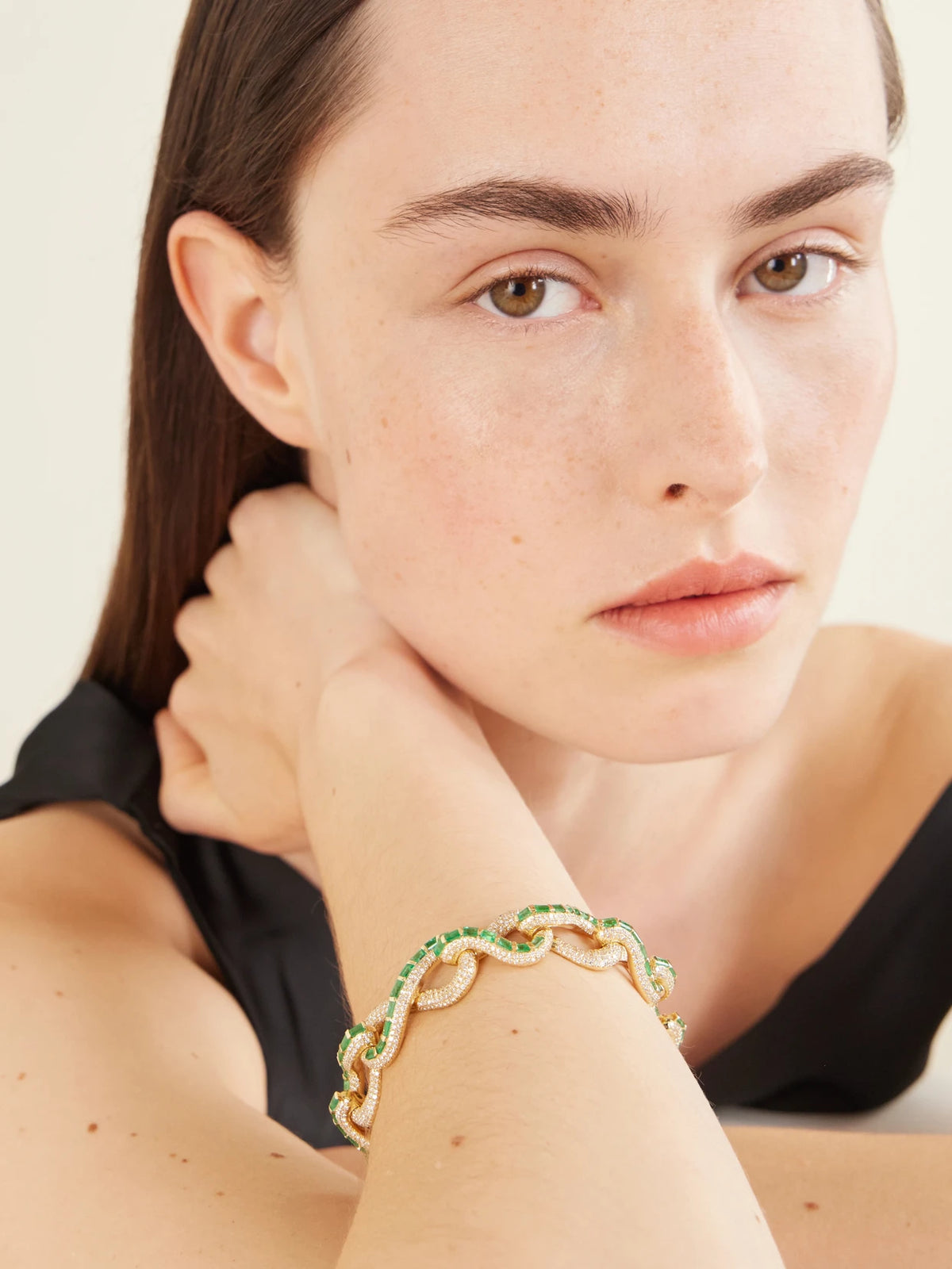 Image of Bracelets. Product name - Infinity Link 18-karat Gold Diamond And Emerald Bracelet in Multi colour by brand - SHAY