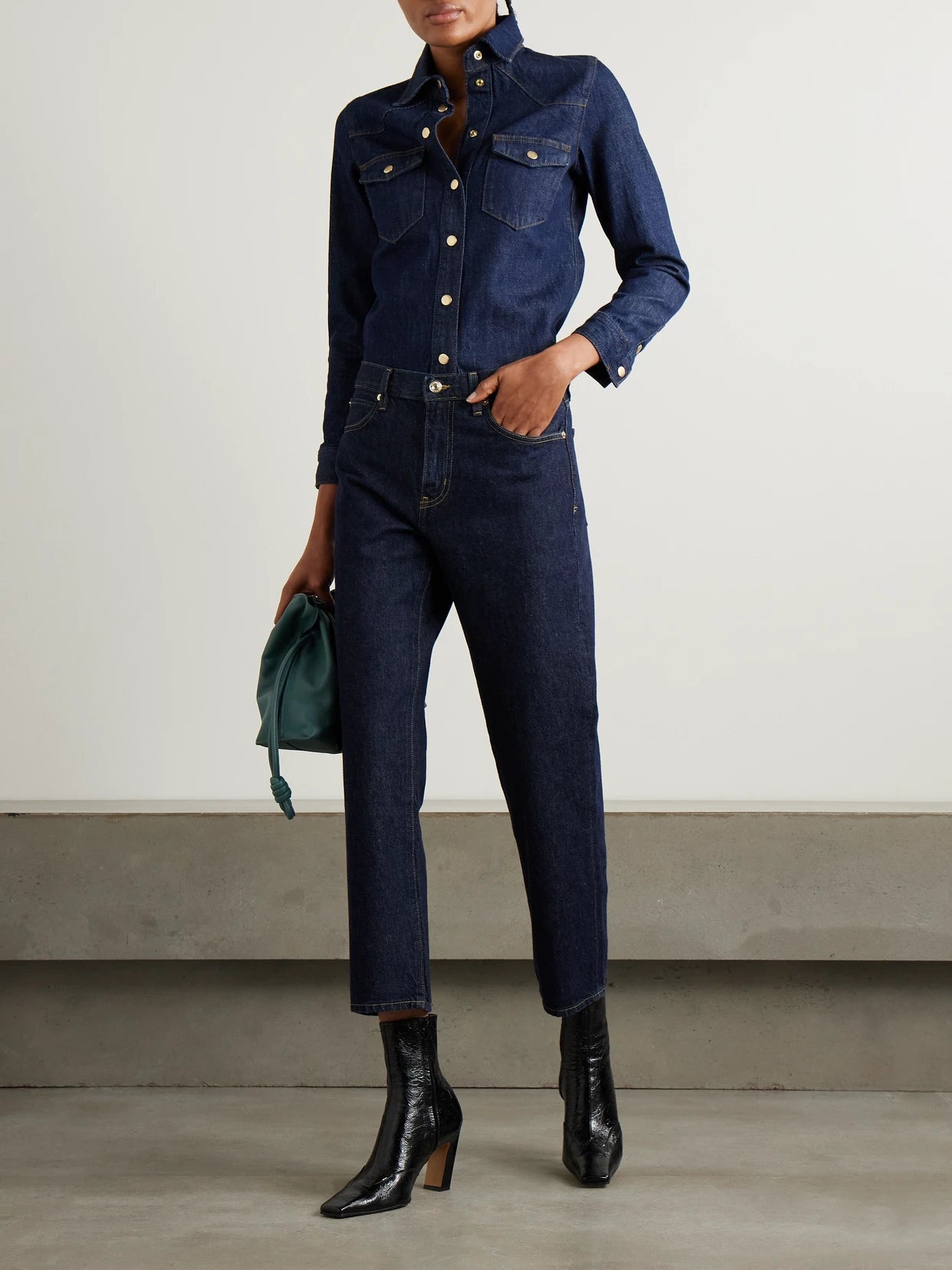 Image of Jeans. Product name - The Hang Cropped High-rise Straight-leg Jeans in Dark denim colour by brand - FRAME