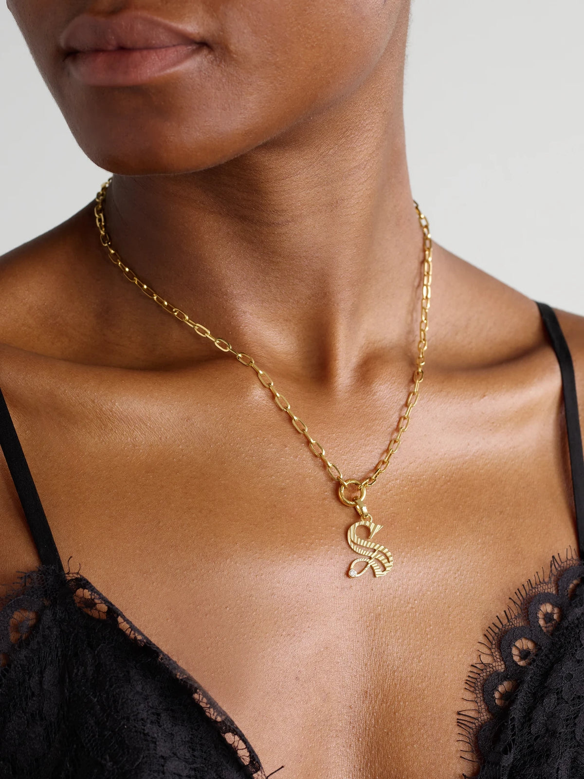 Image of Charms. Product name - Initials & Numbers Medium 18-karat Gold Diamond Pendant in O colour by brand - FoundRae